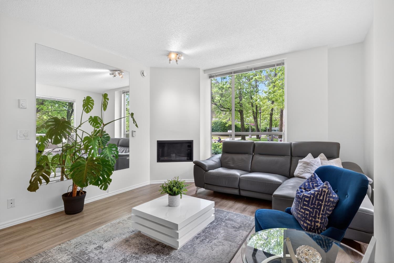 201 2668 ASH STREET, R3157631, BC,