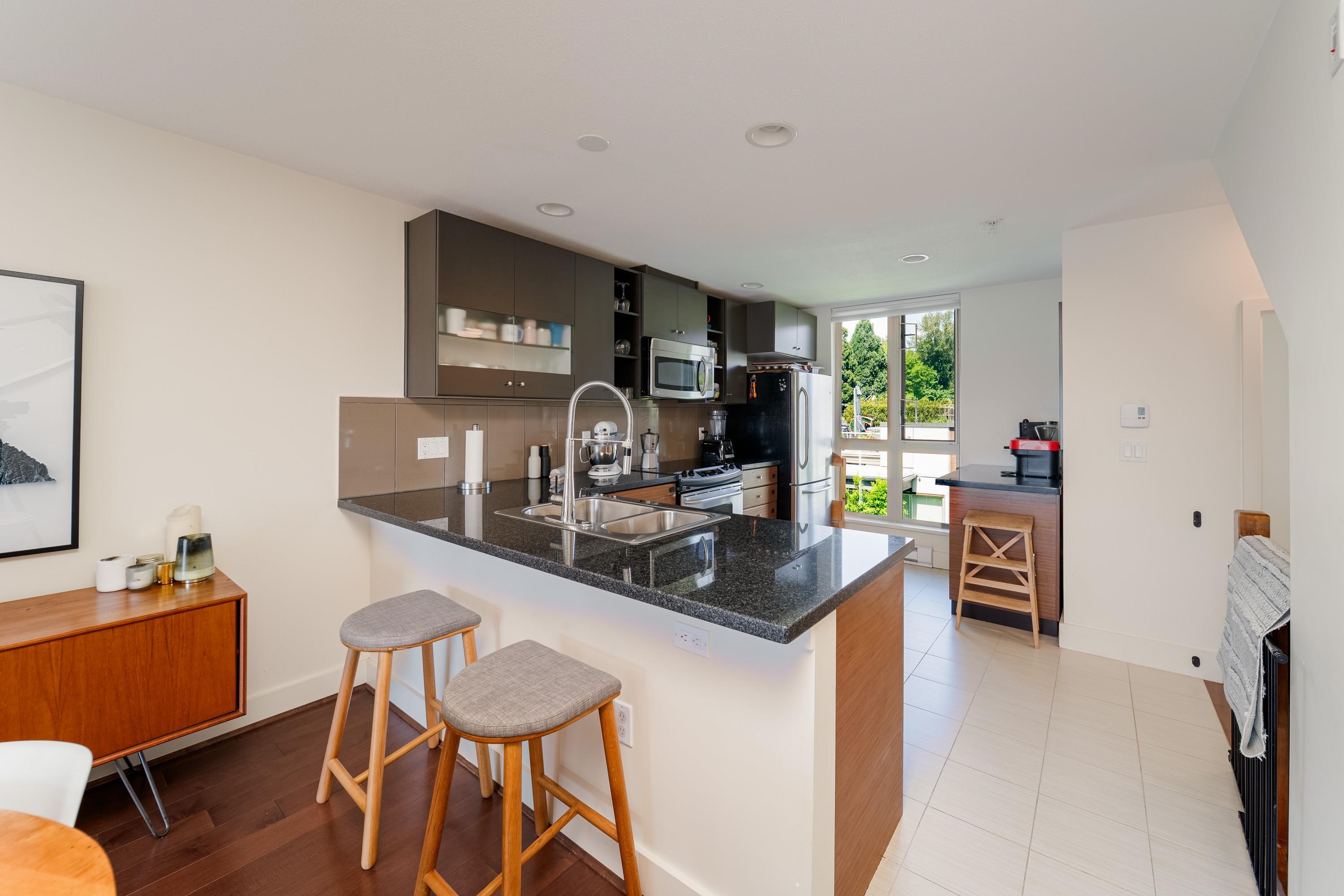 64 728 14TH STREET, R3157646, BC,