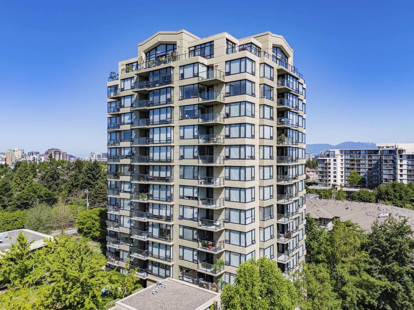 609 9180 HEMLOCK DRIVE, R3157700, BC,