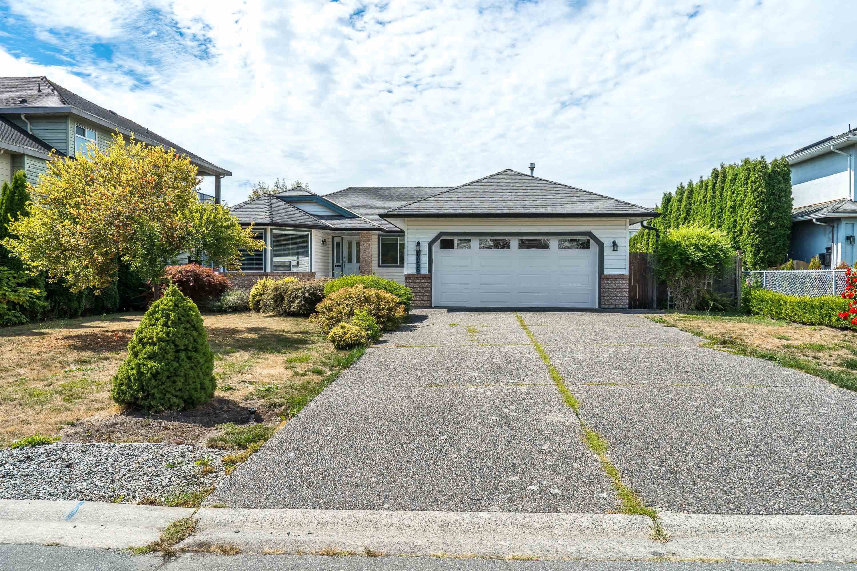 6055 170A STREET, Surrey BC V3S 8H1, R3157759, BC,