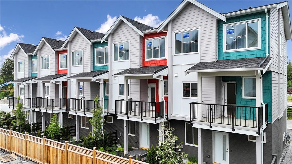 4 10392 240A STREET, R3157902, BC,