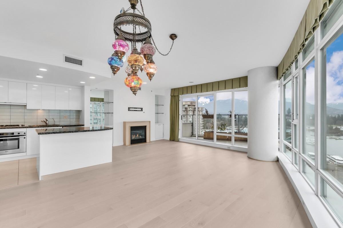 1602 1616 BAYSHORE DRIVE, R3157908, BC,