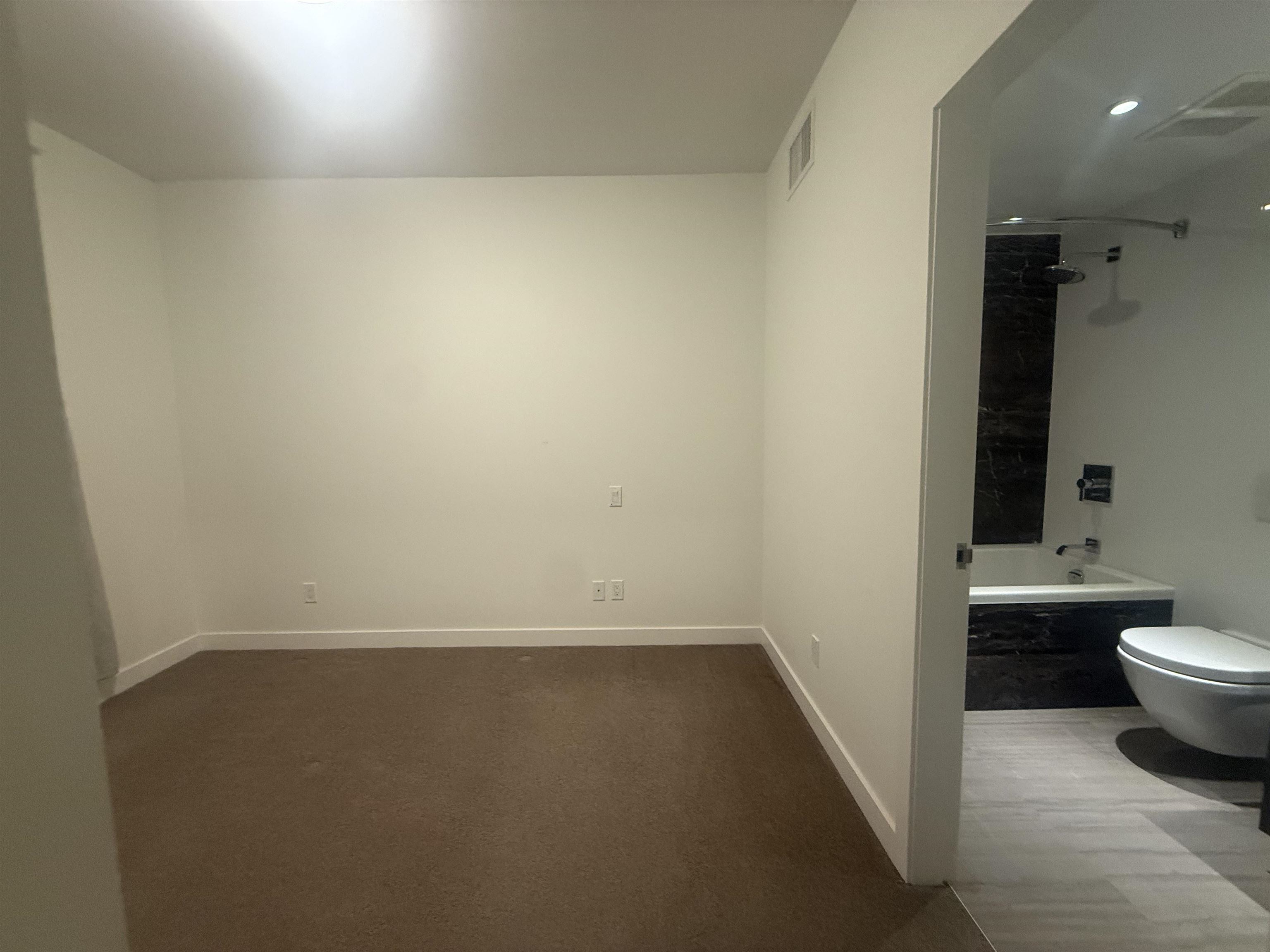 302 1516 ATLAS LANE, R3157932, BC,