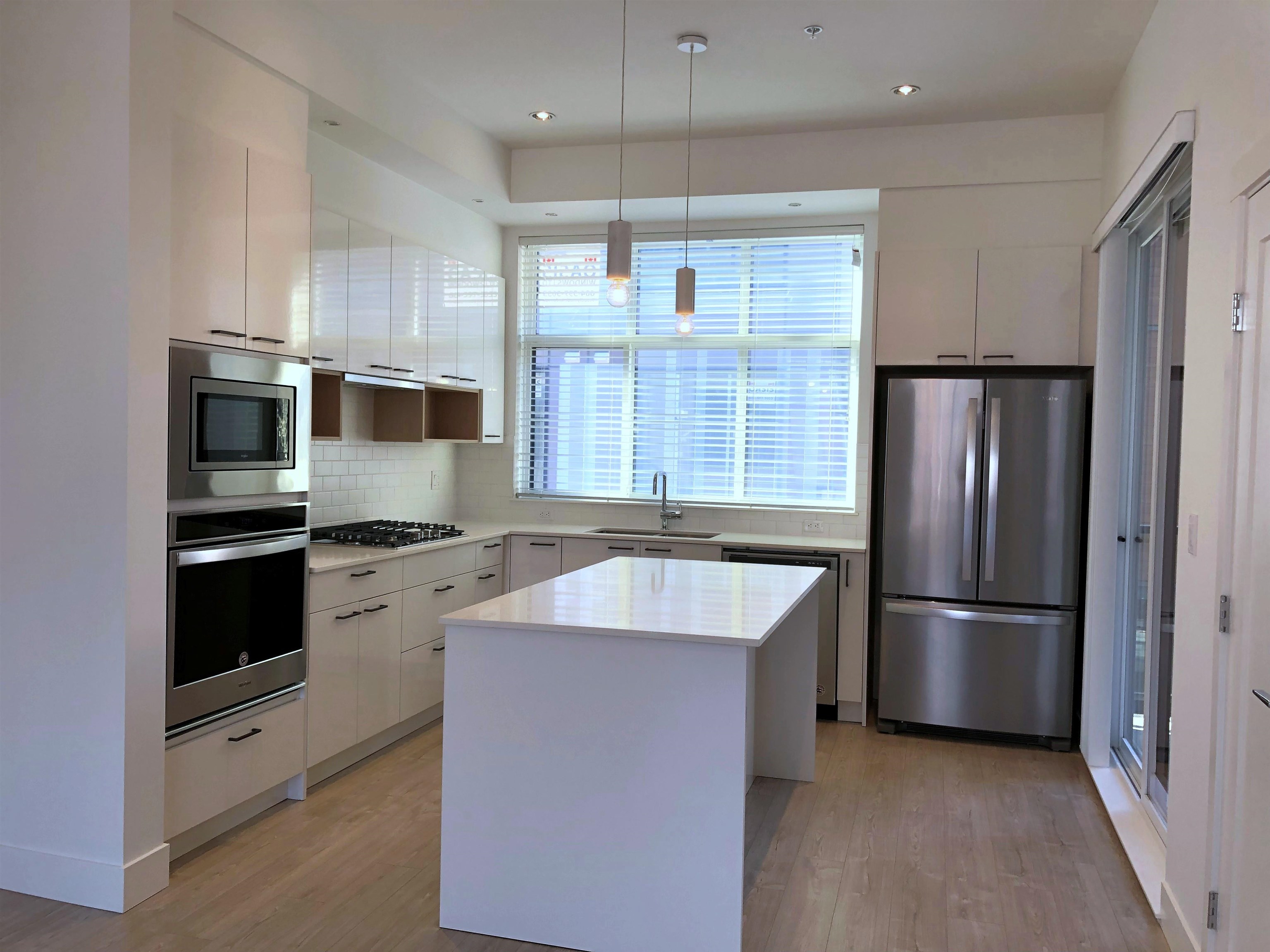37 20852 78B STREET, R3157974, BC,