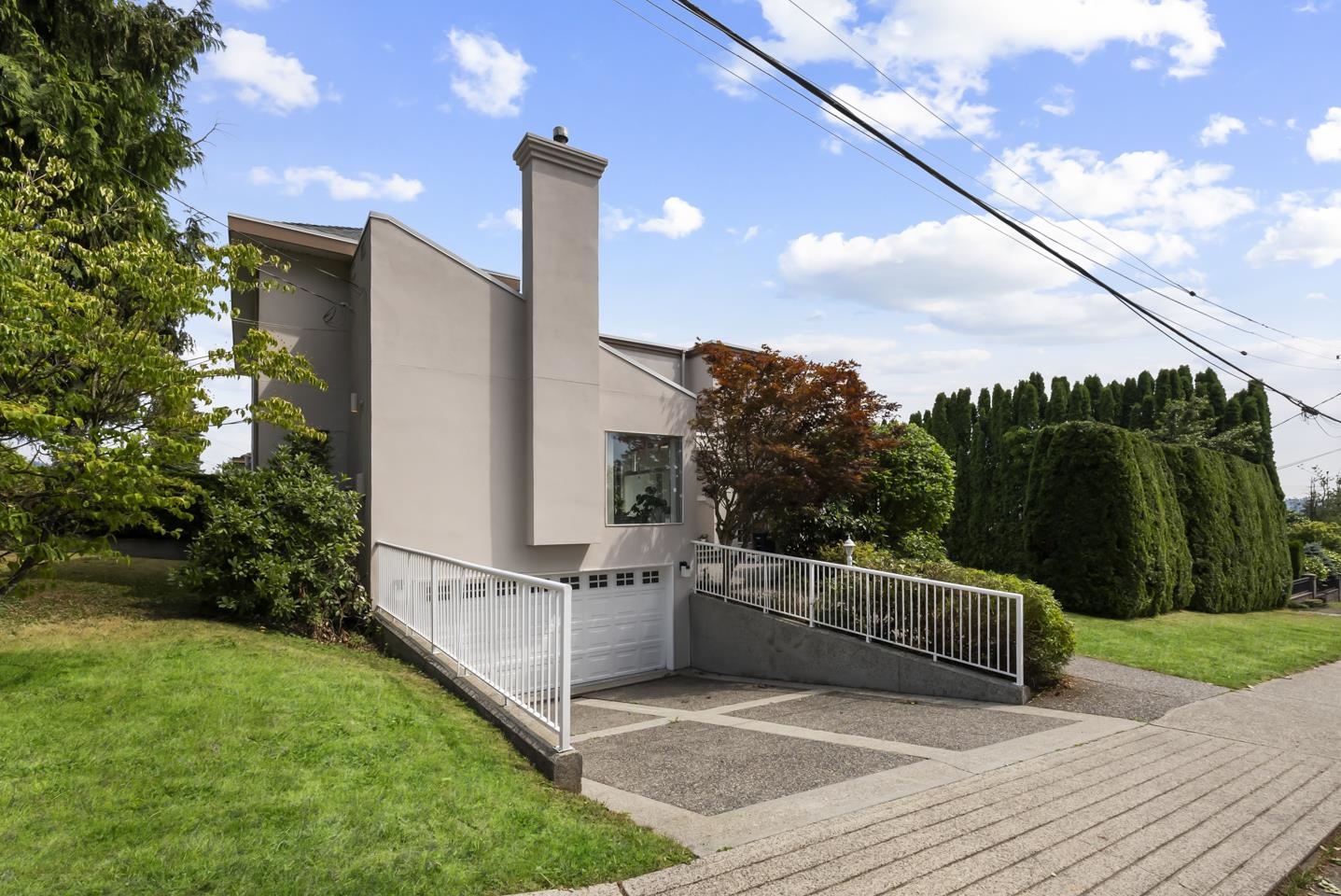 1620 FELL AVENUE, Burnaby BC V5B 3Z5, R3158002, BC,