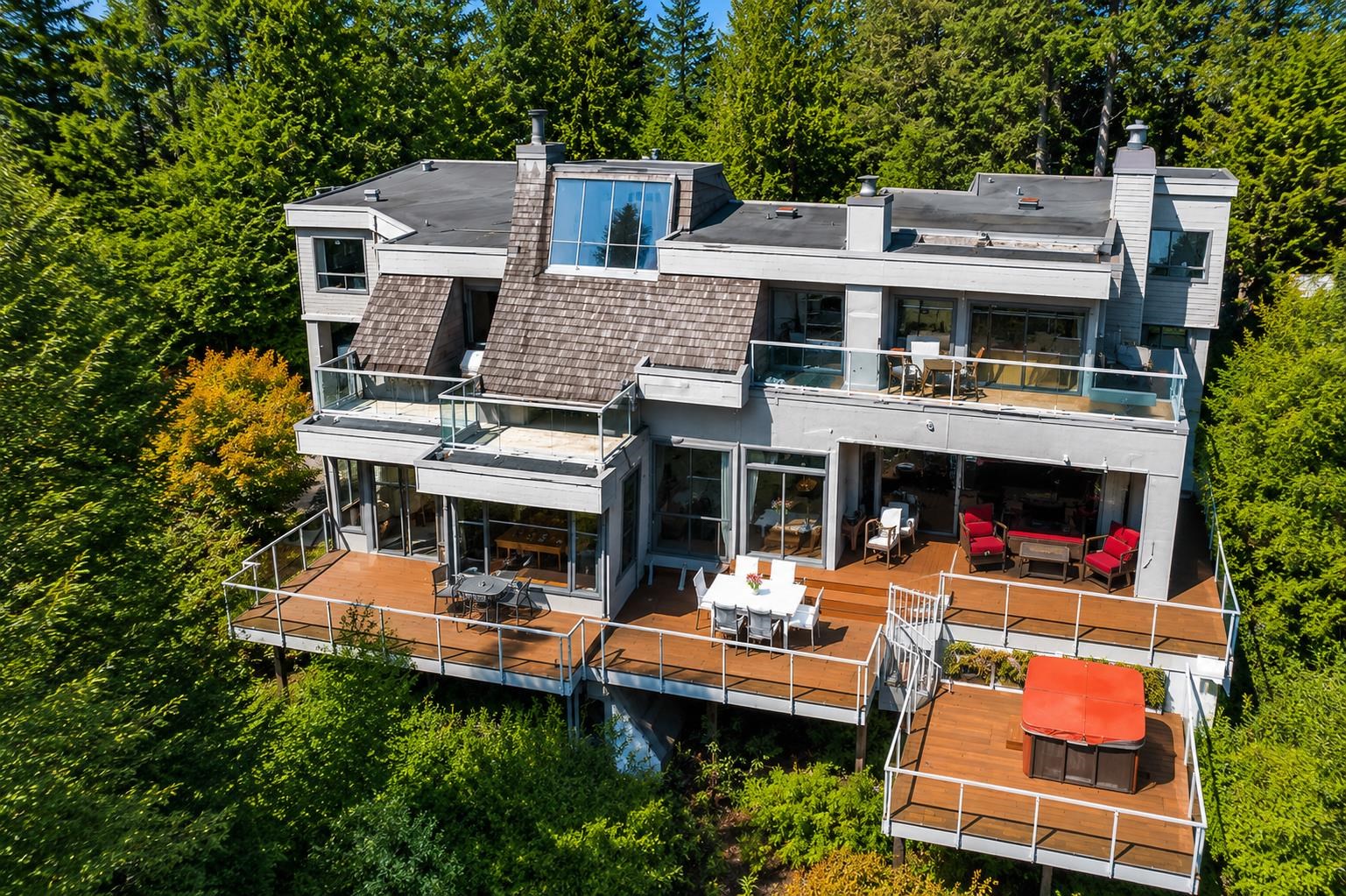 4750 MEADFEILD ROAD, West Vancouver BC V7W 2Y3, R3158020, BC,