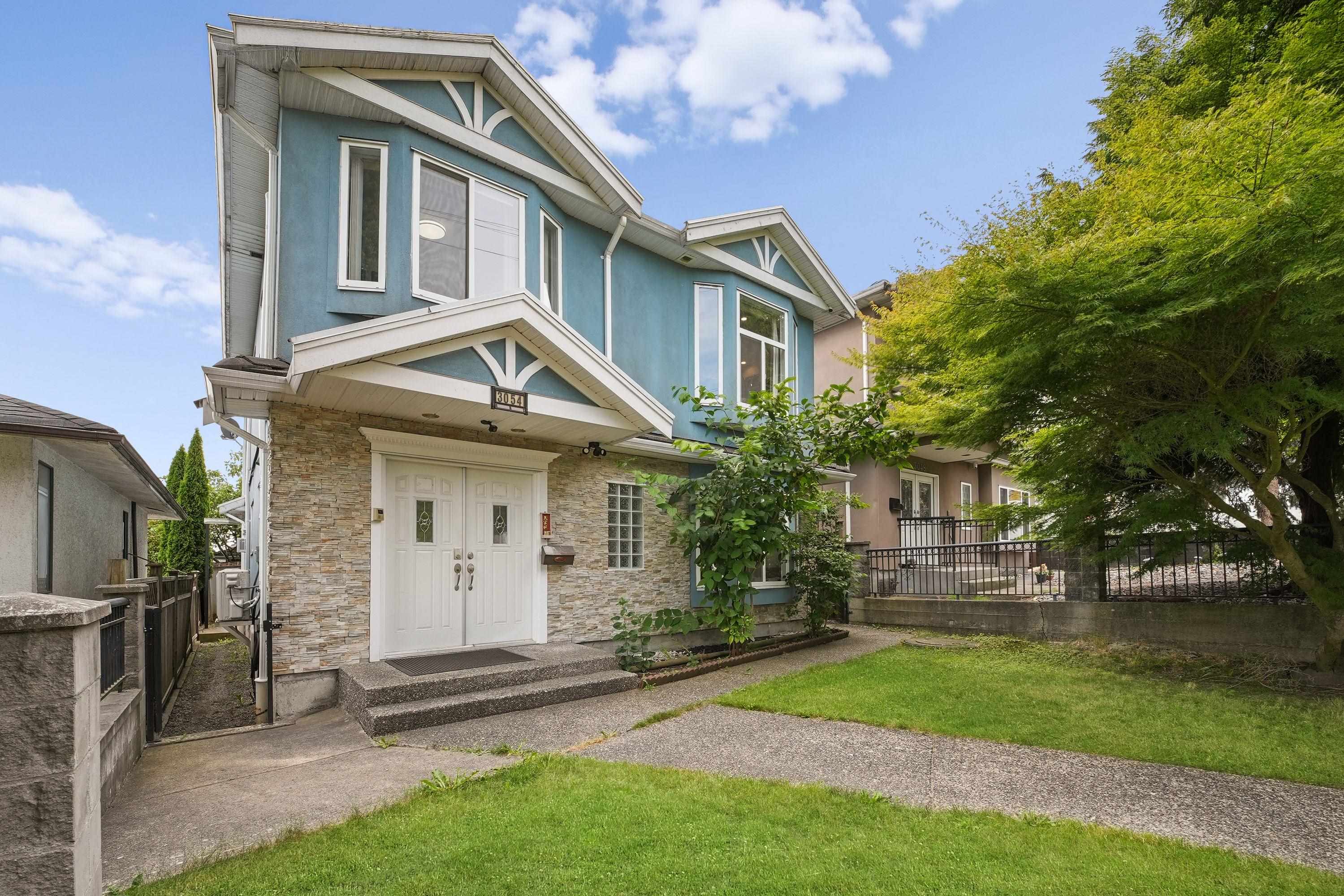 3054 E 5TH AVENUE, Vancouver BC V5M 1N8, R3158089, BC,