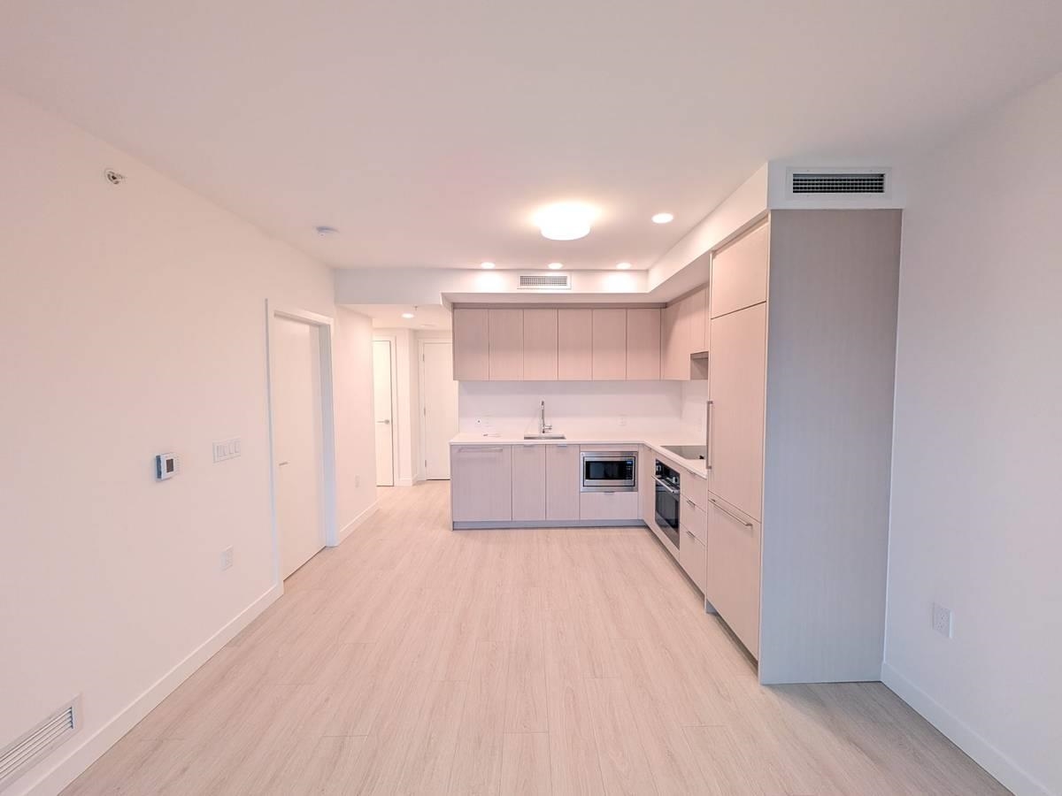 16XX 13675 107A AVE, R3158094, BC,