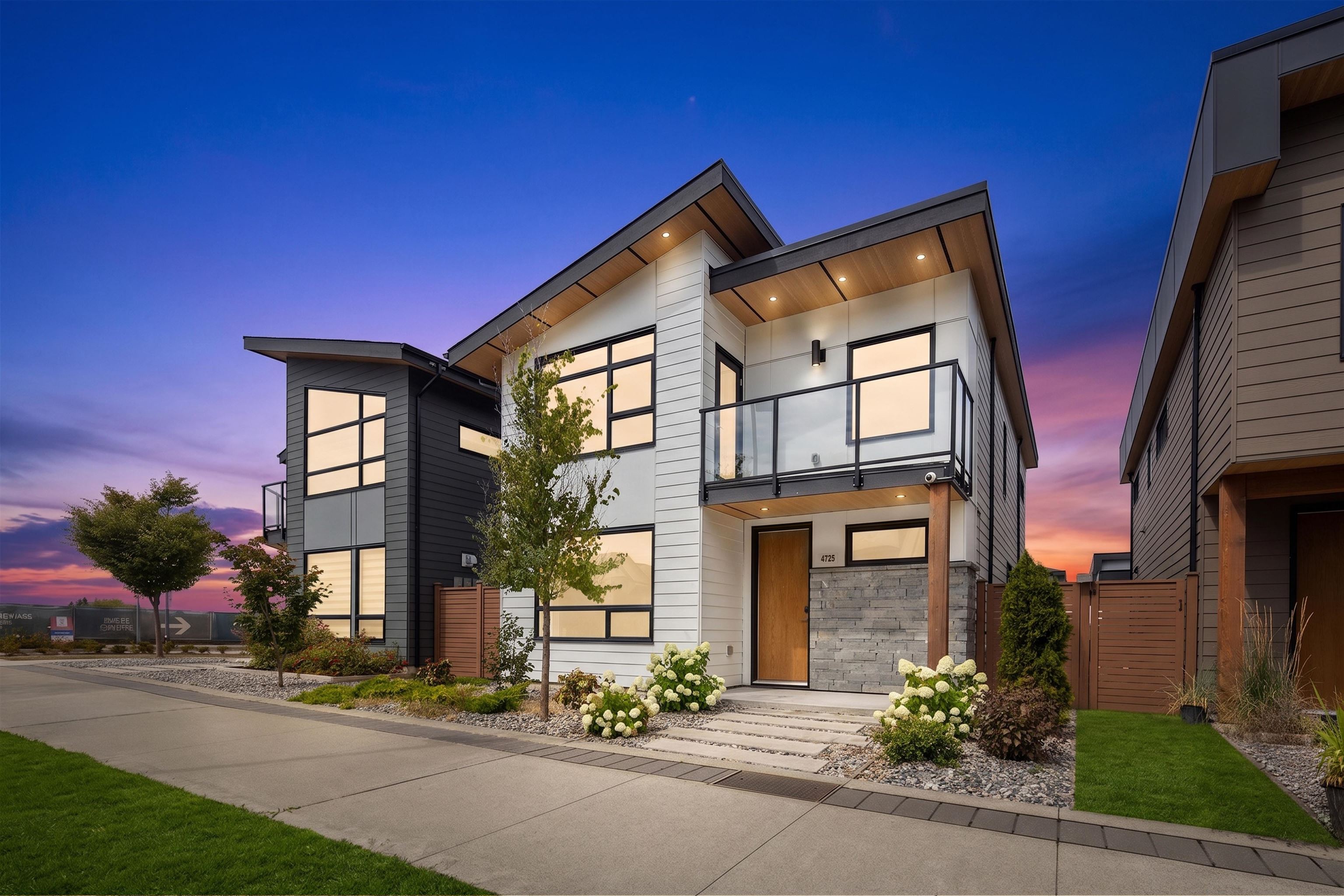 4725 BLUE HERON WAY, Tsawwassen BC V4M 0A8, R3158119, BC,