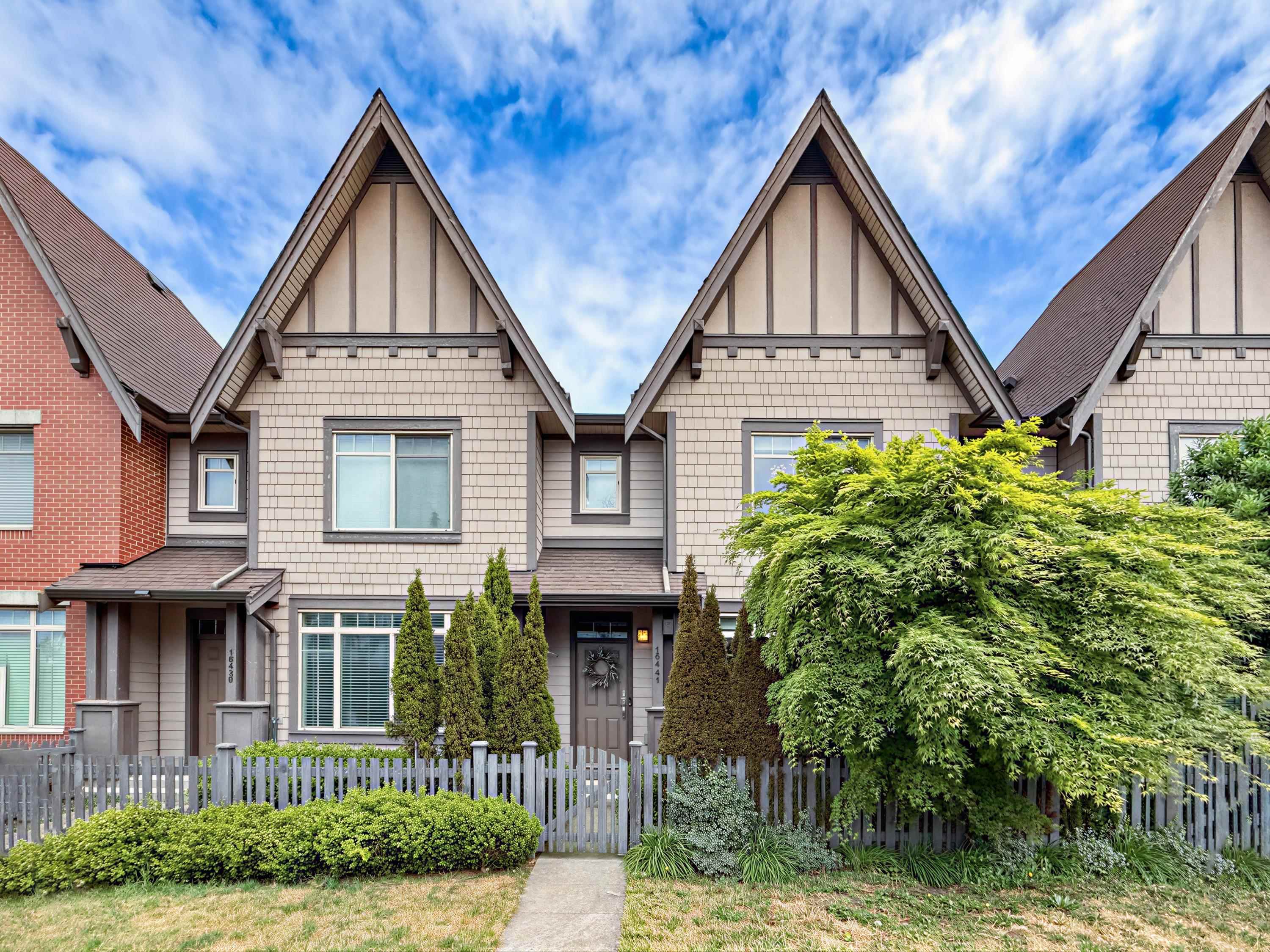 16441 24 AVENUE, Surrey BC V3Z 0C4, R3158136, BC,