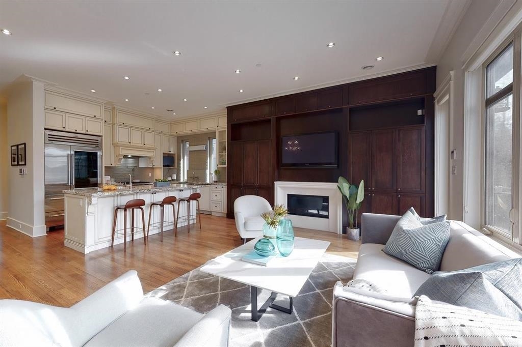 MLS® listing #R3158149 for sale located at 3546 W 39 AVENUE, Vancouver BC V6N 3A5