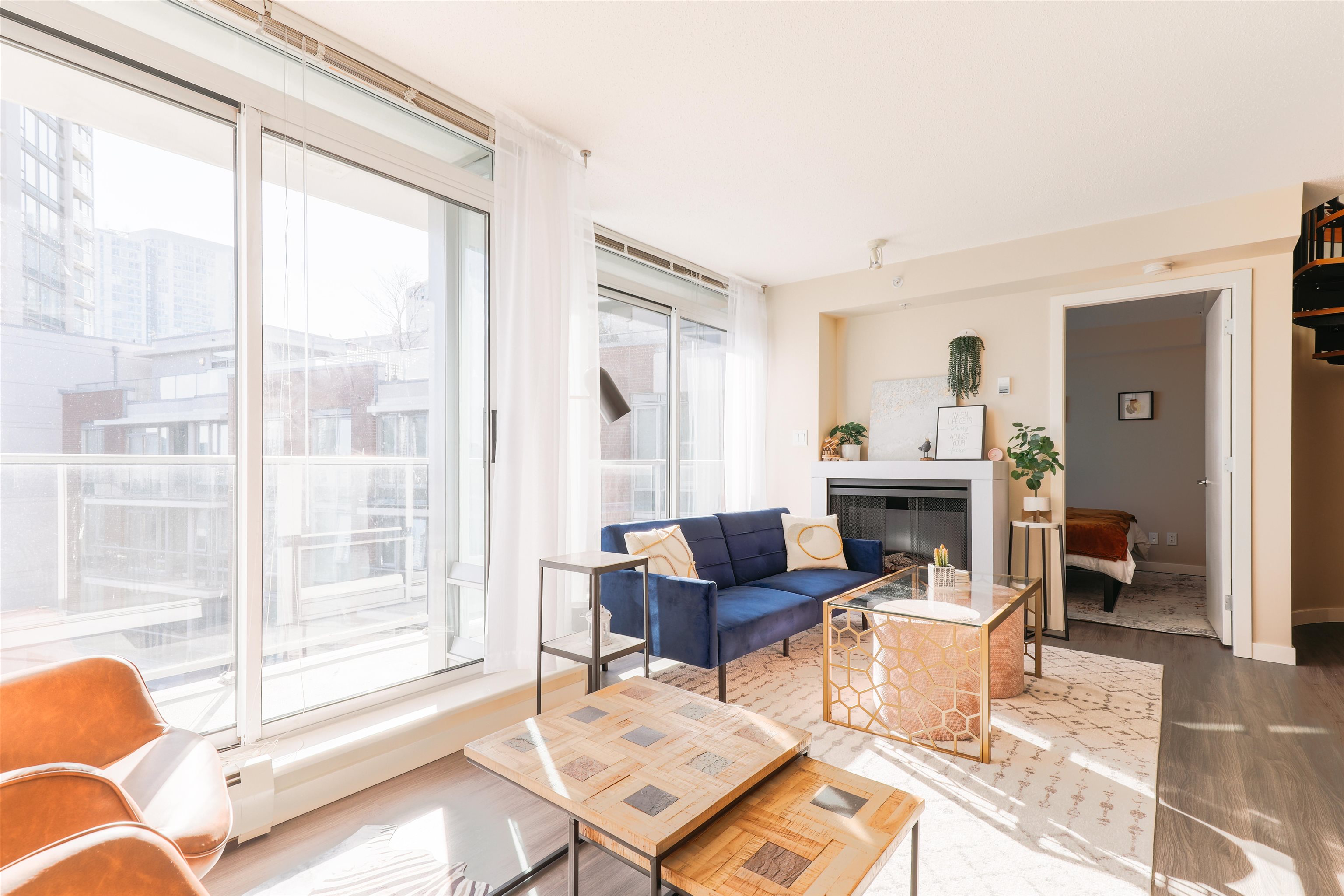 711 618 ABBOTT STREET, R3158249, BC,