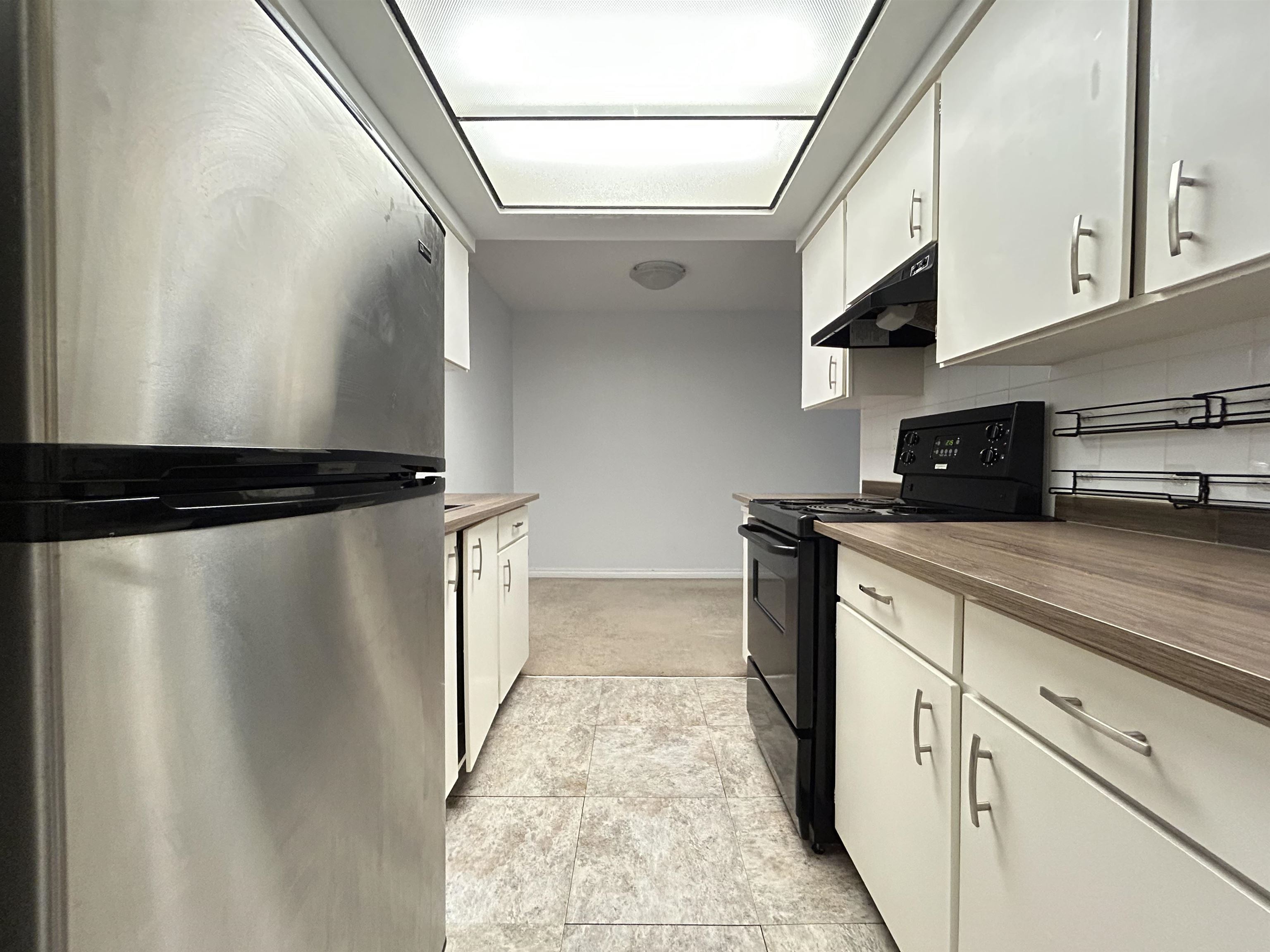 201 6560 BUSWELL STREET, R3158312, BC,