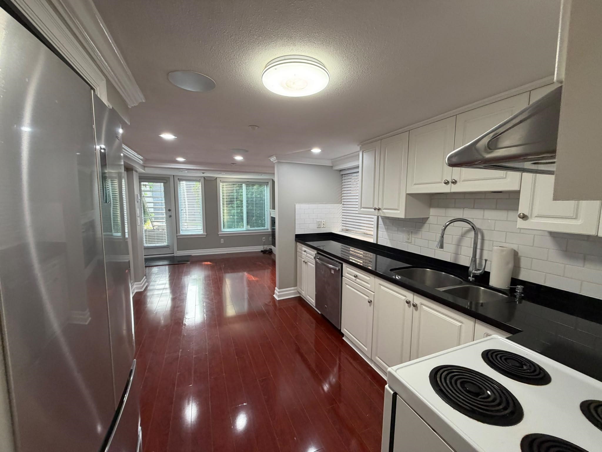 4585 COMMERCIAL STREET, Vancouver BC V5N 4G8, R3158364, BC,