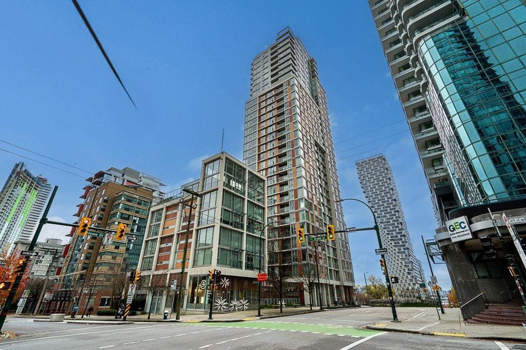 307 1351 CONTINENTAL STREET, R3158381, BC,