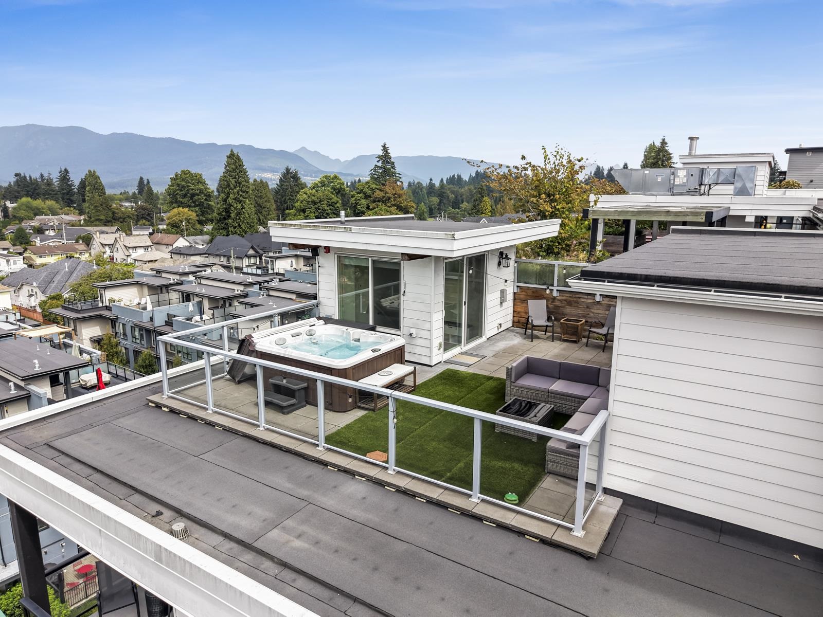 611 707 COMO LAKE AVENUE, R3158418, BC,