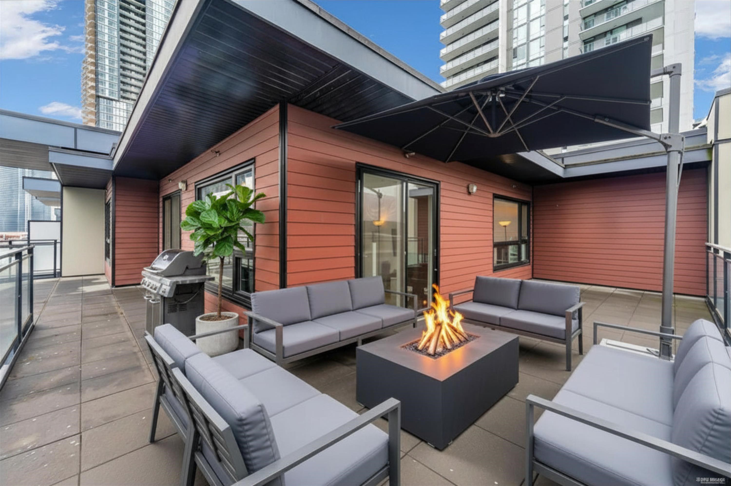 501 4468 DAWSON STREET, R3158437, BC,