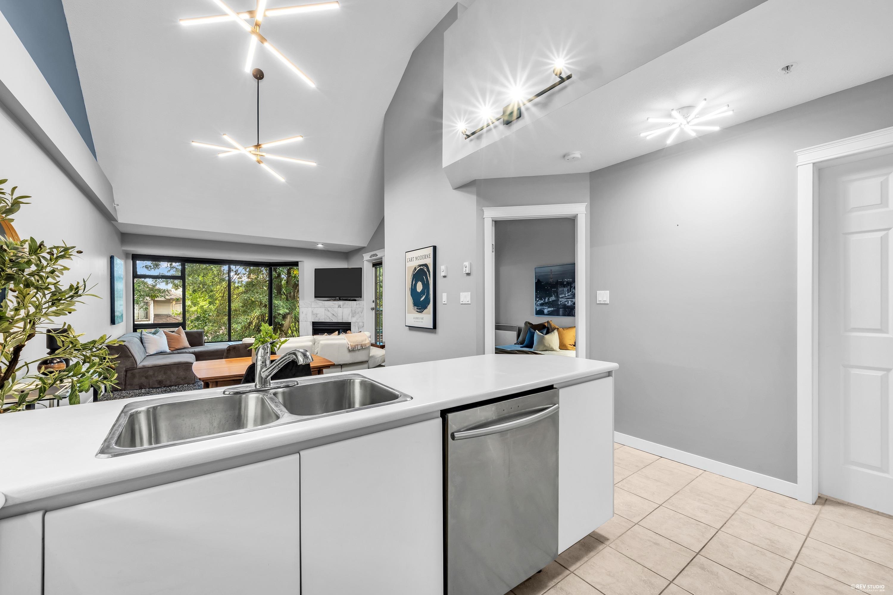 314 1966 COQUITLAM AVENUE, R3158458, BC,