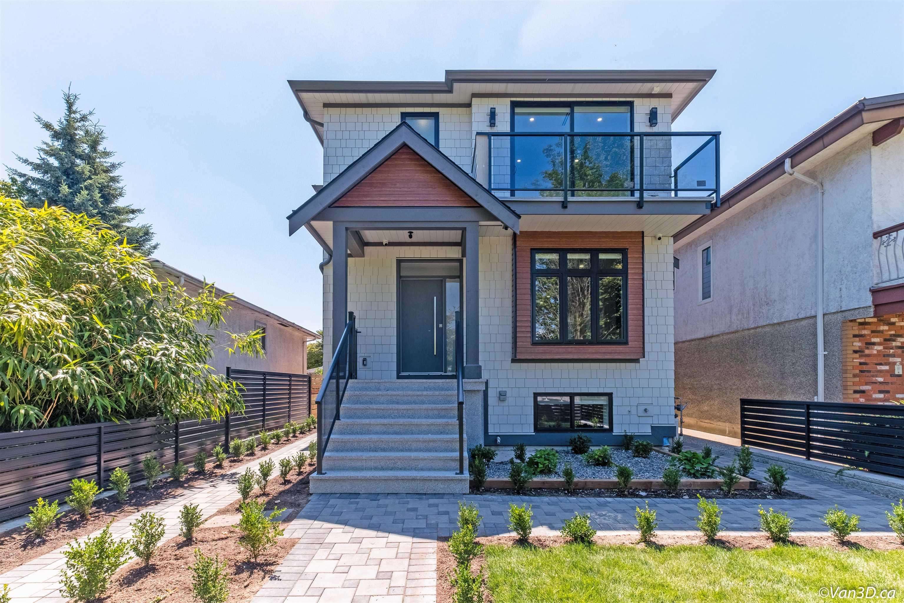 2836 E 16 AVENUE, Vancouver BC V5M 2M1, R3158532, BC,