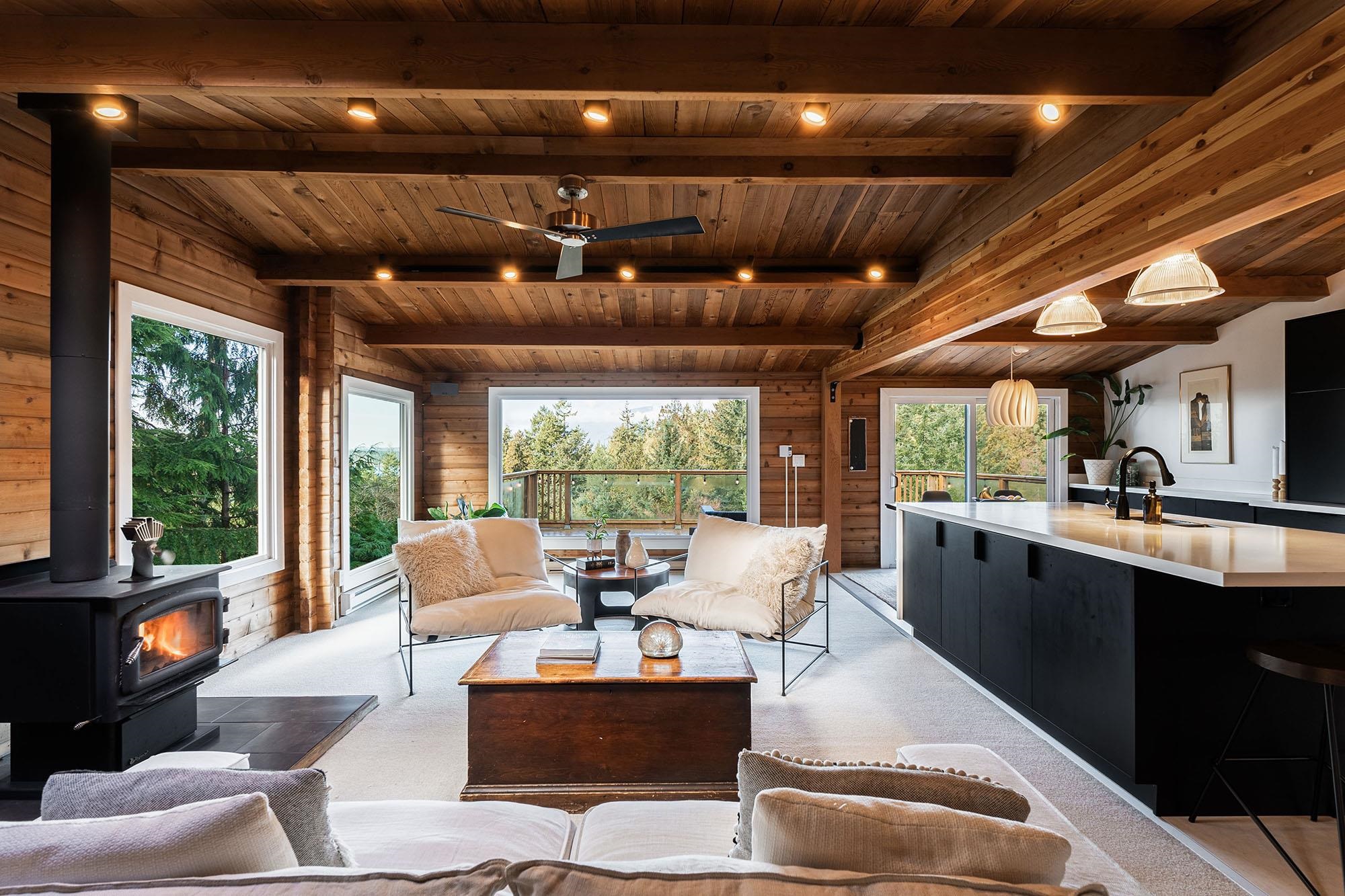 1608 WHITESAILS DRIVE, Bowen Island BC V0N 1G2, R3158536, BC,