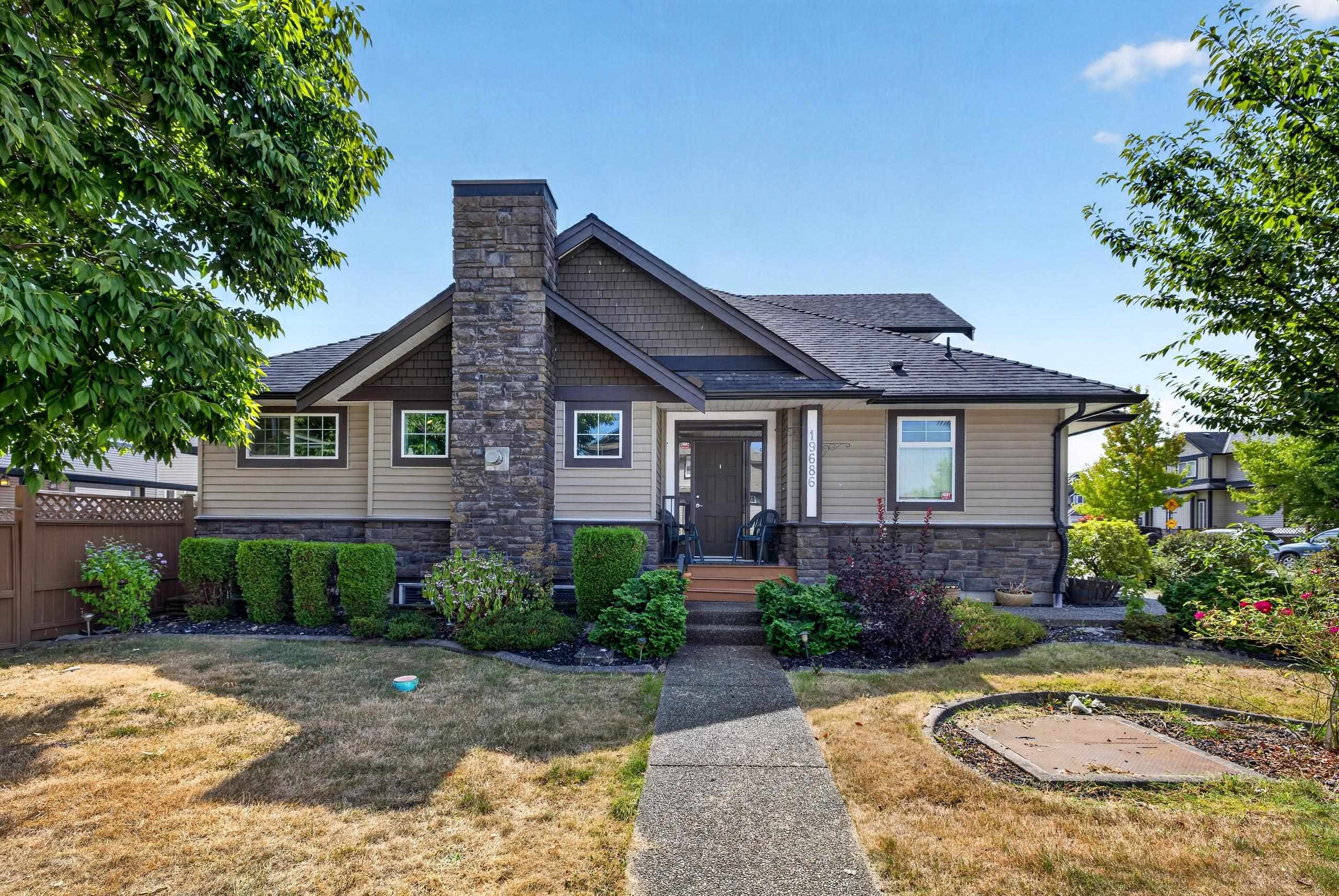 19686 73A AVENUE, Langley BC V2Y 3C4, R3158657, BC,