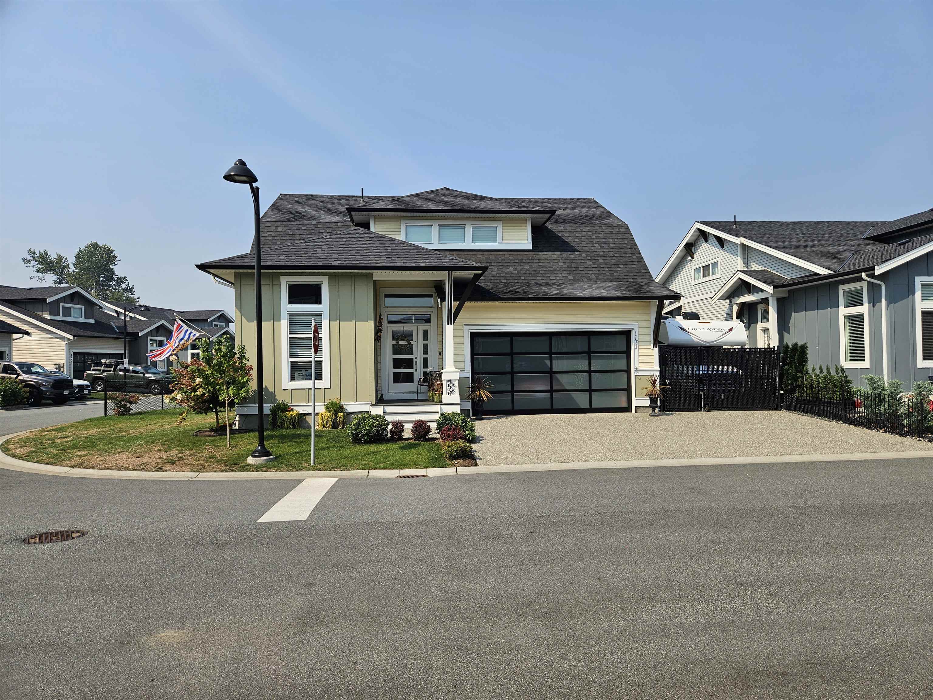 141 46213 HAKWELES ROAD, R3158697, BC,
