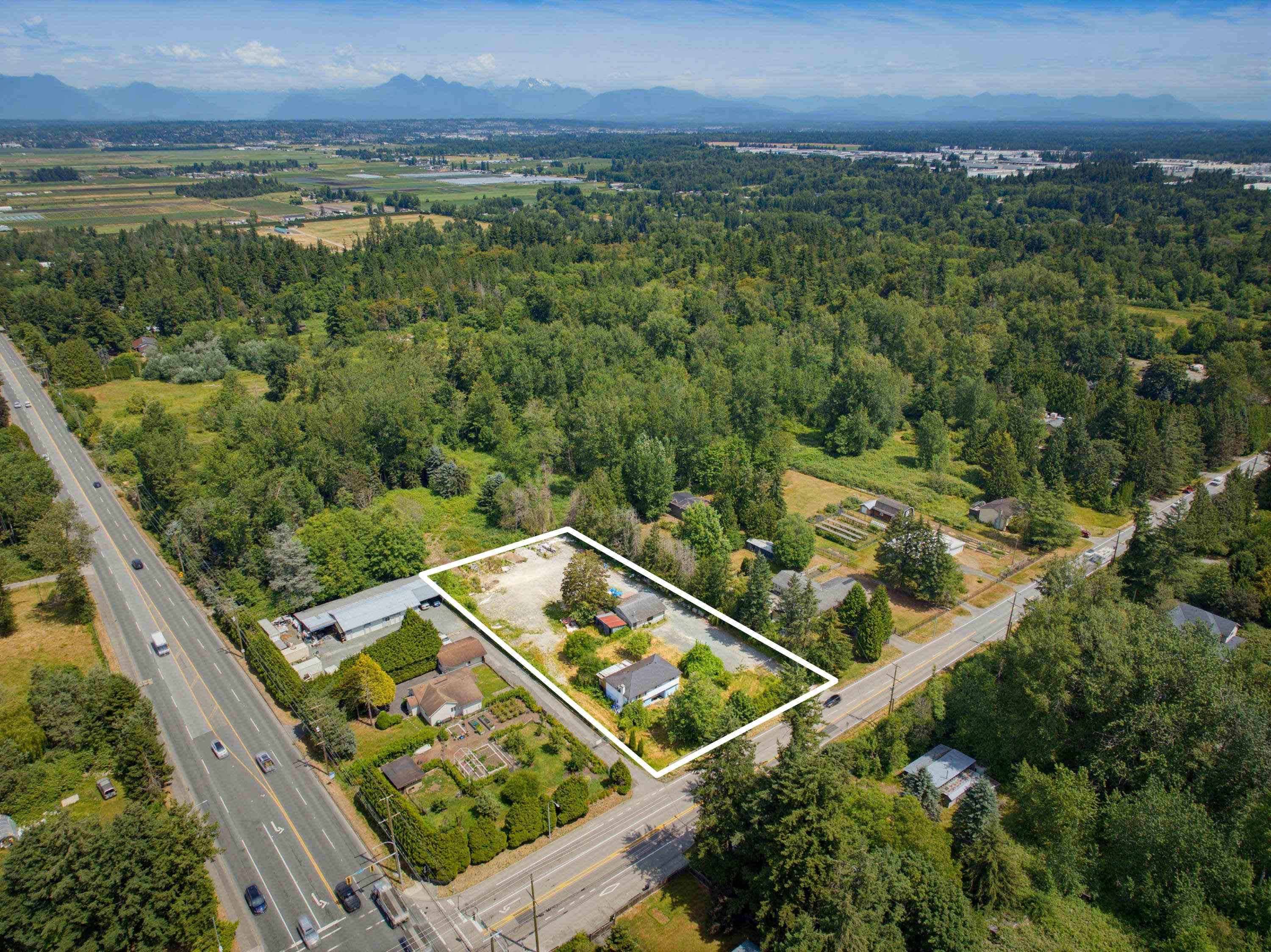 17643 24 AVENUE, Surrey BC V3Z 9V2, R3158836, BC,