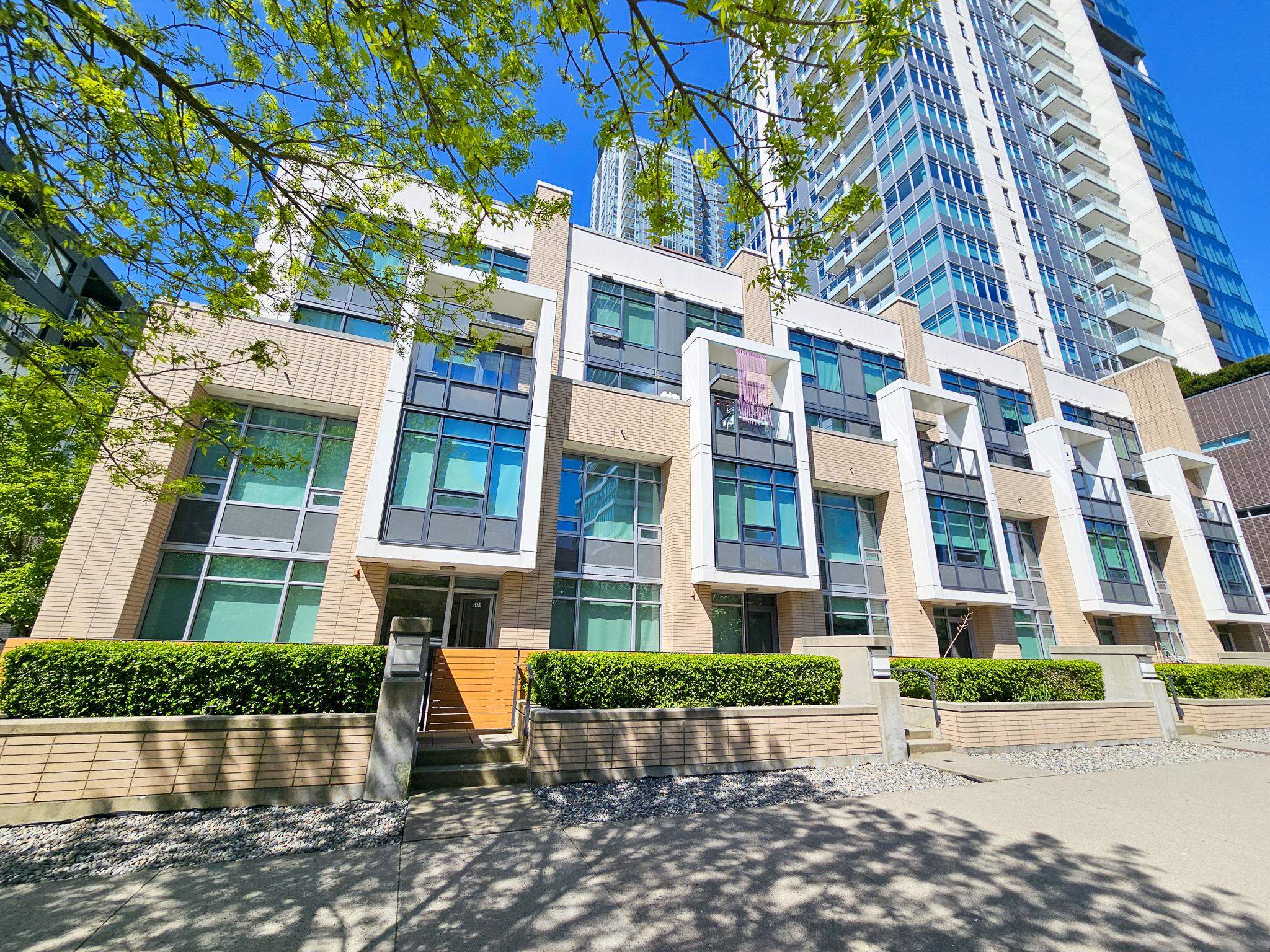 6471 TELFORD AVENUE, Burnaby BC V5H 0B6, R3158879, BC,