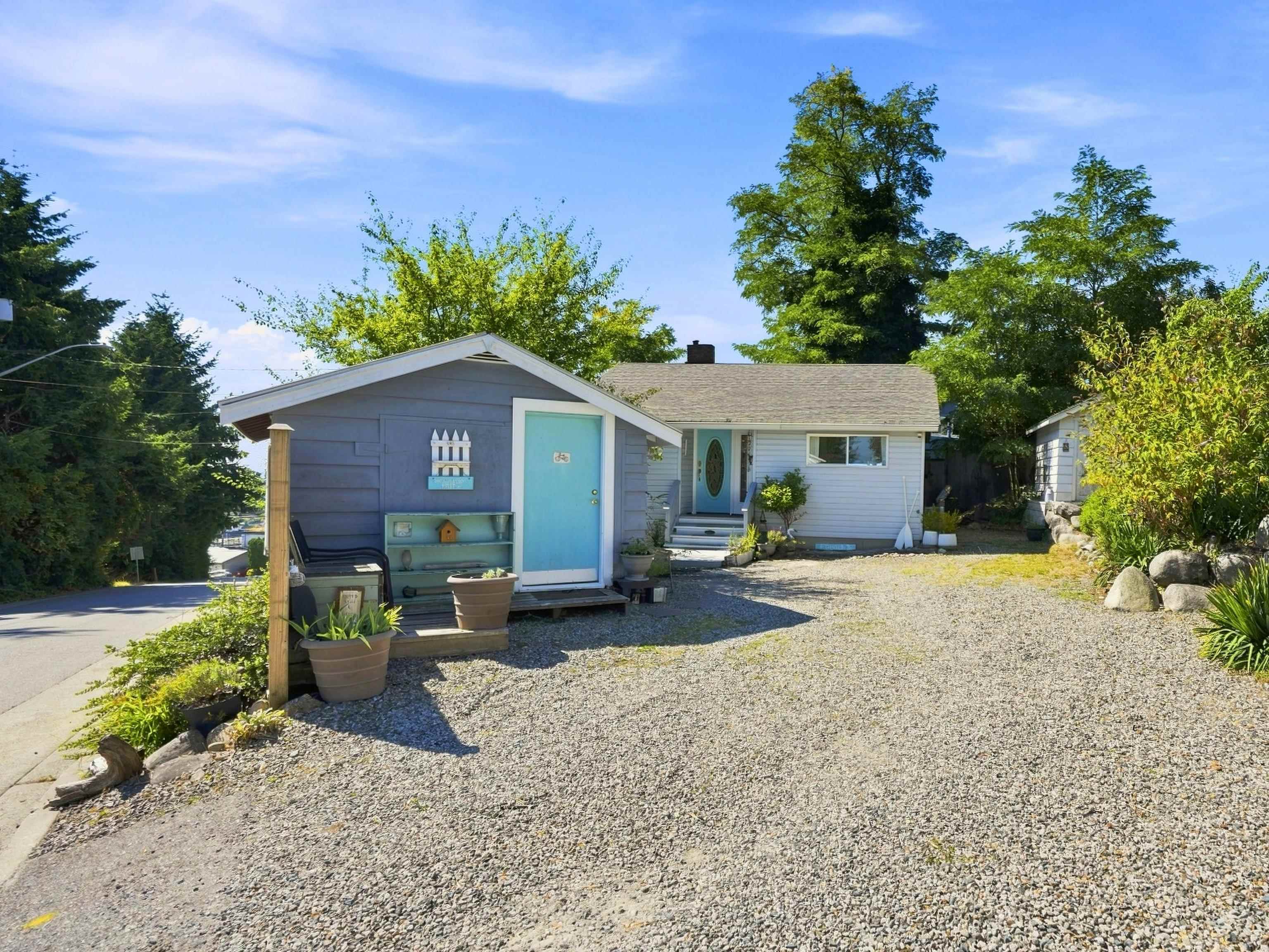 557 NORTH FLETCHER ROAD, Gibsons BC V0N 1V9, R3158968, BC,