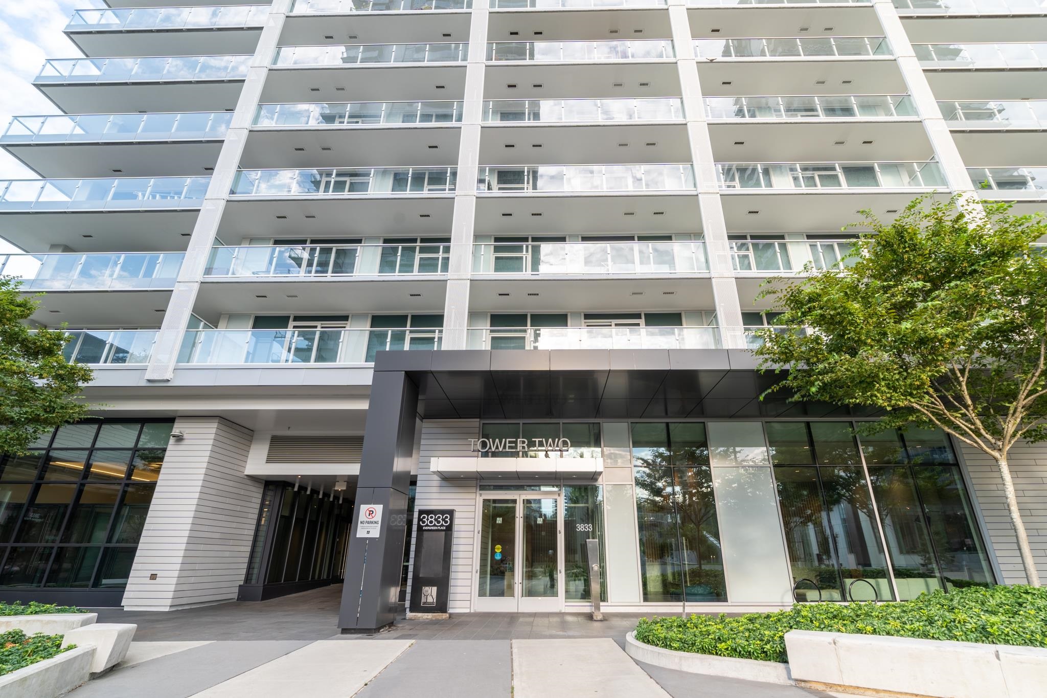302 3833 EVERGREEN PLACE, R3158974, BC,