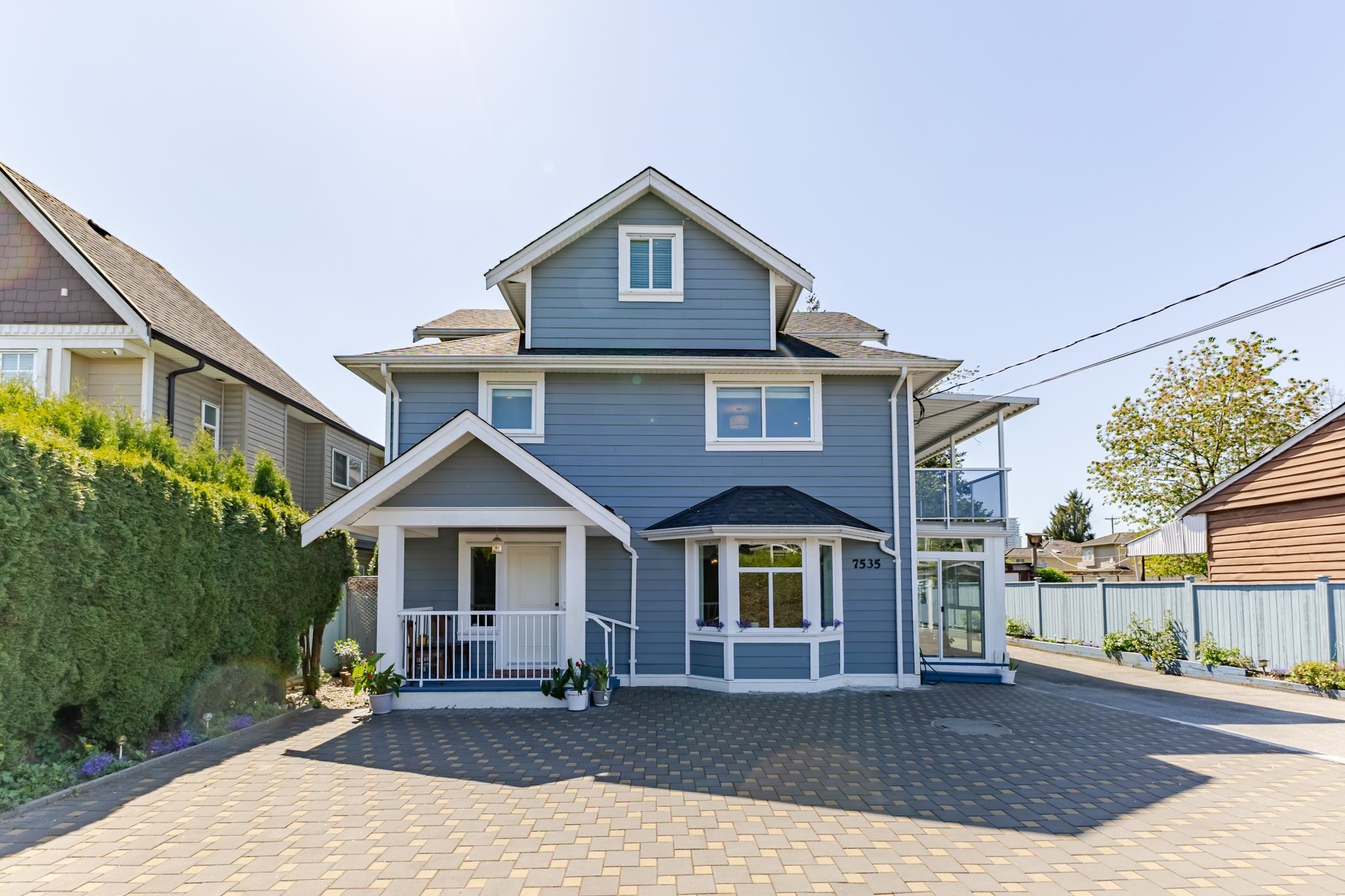 7535 BURGESS STREET, Burnaby BC V3N 3H9, R3159117, BC,