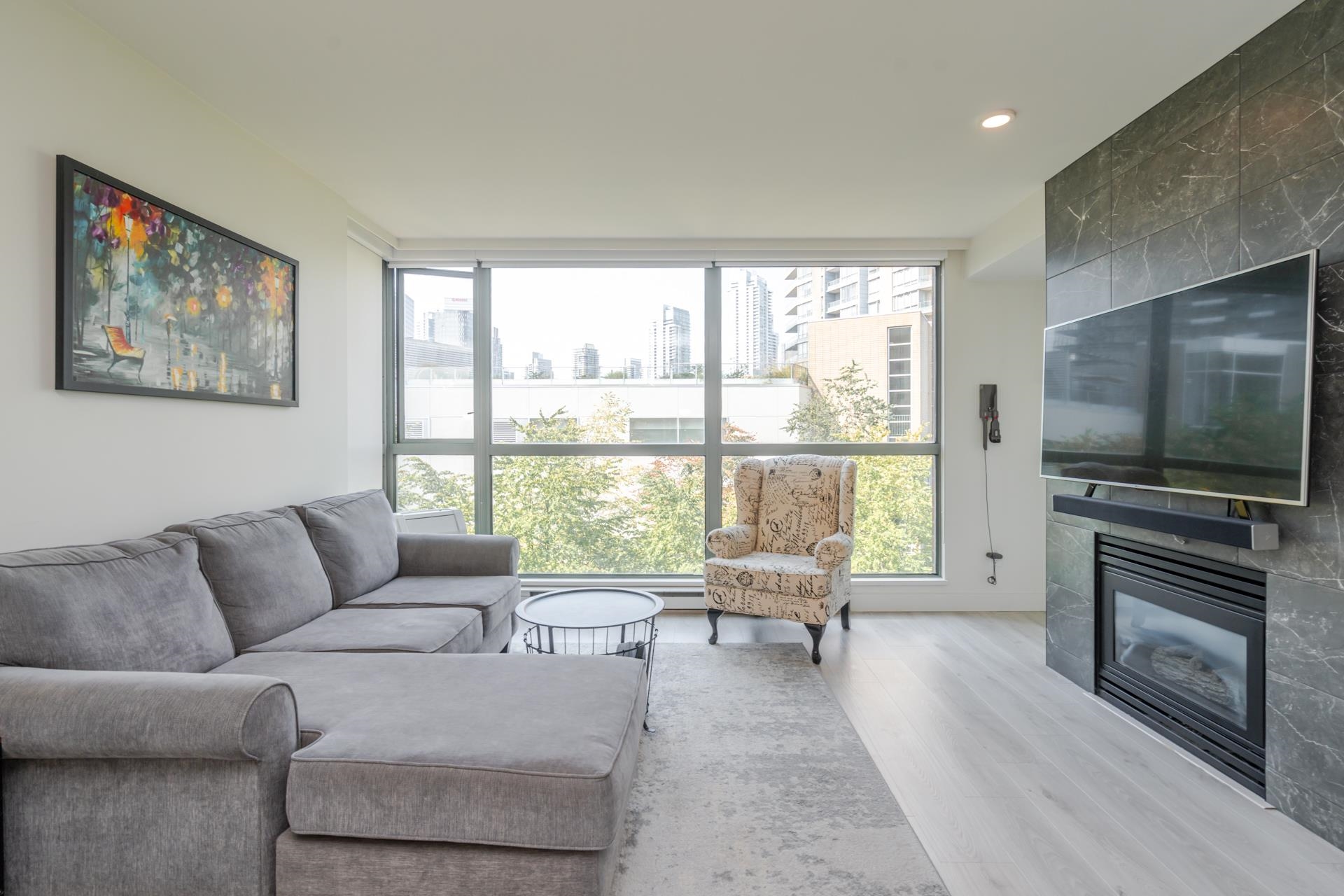 602 4888 HAZEL STREET, R3159124, BC,