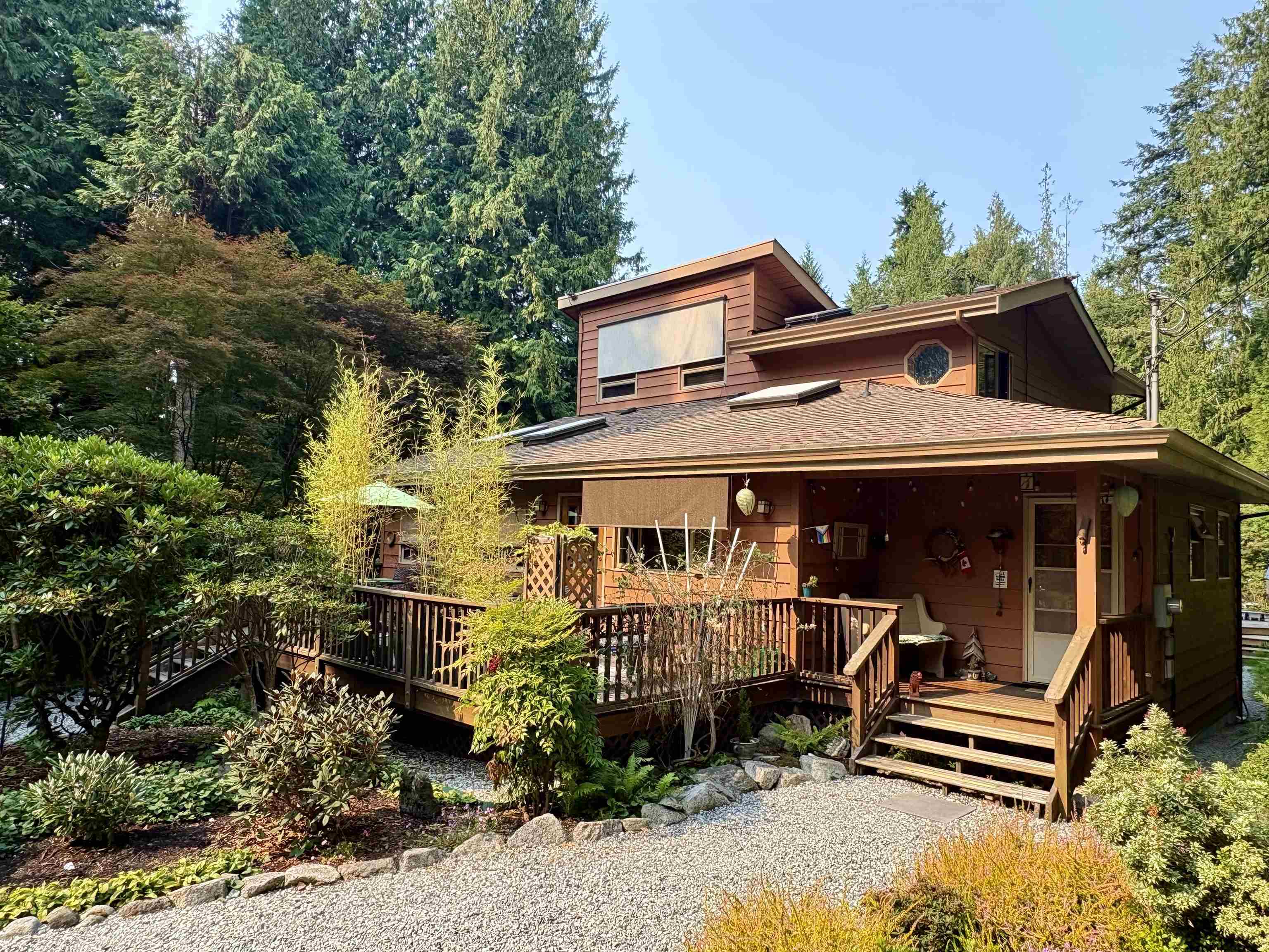 1549 PARK AVENUE, Roberts Creek BC V0N 2W2, R3159360, BC,