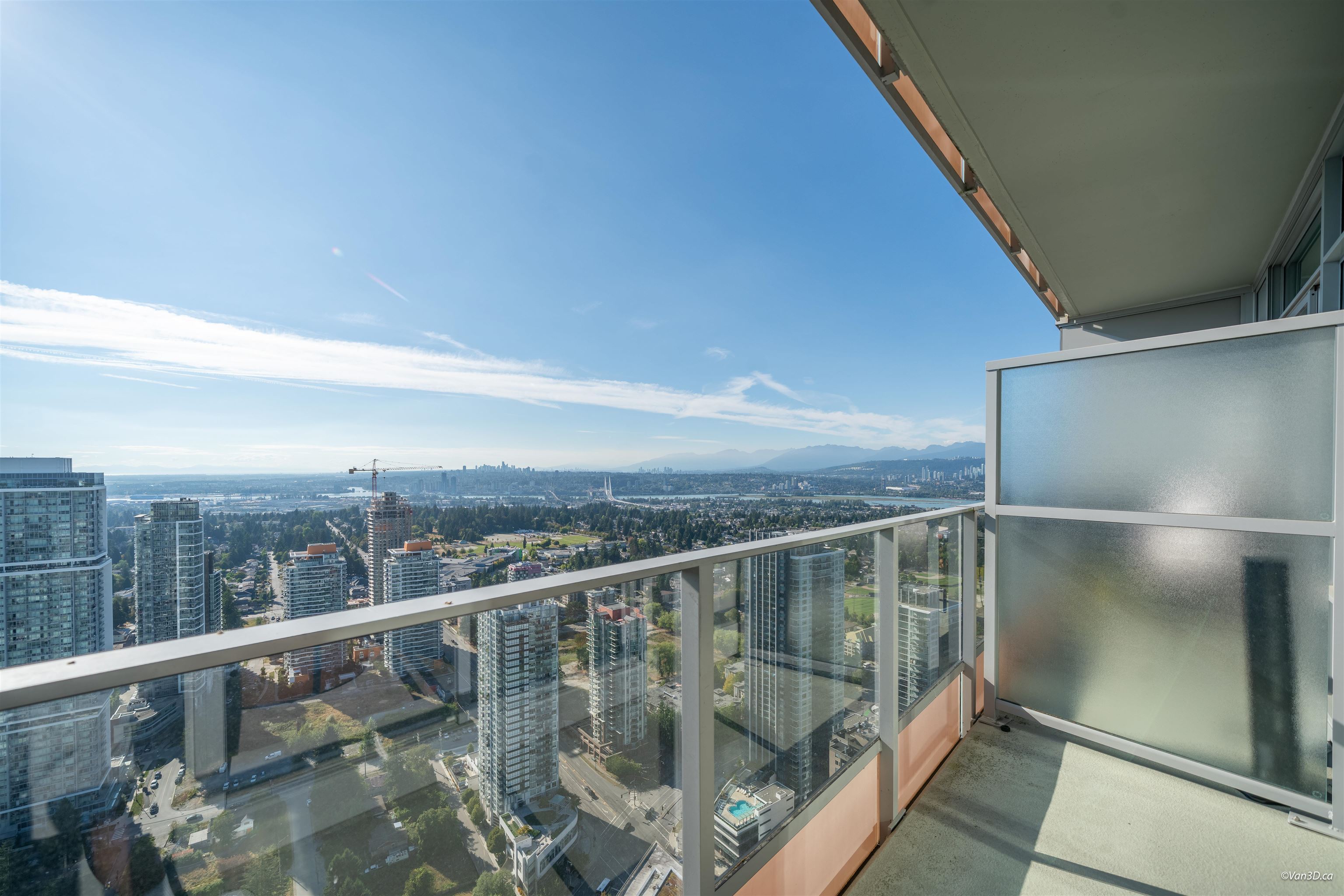 4807 13495 CENTRAL AVENUE, R3159379, BC,