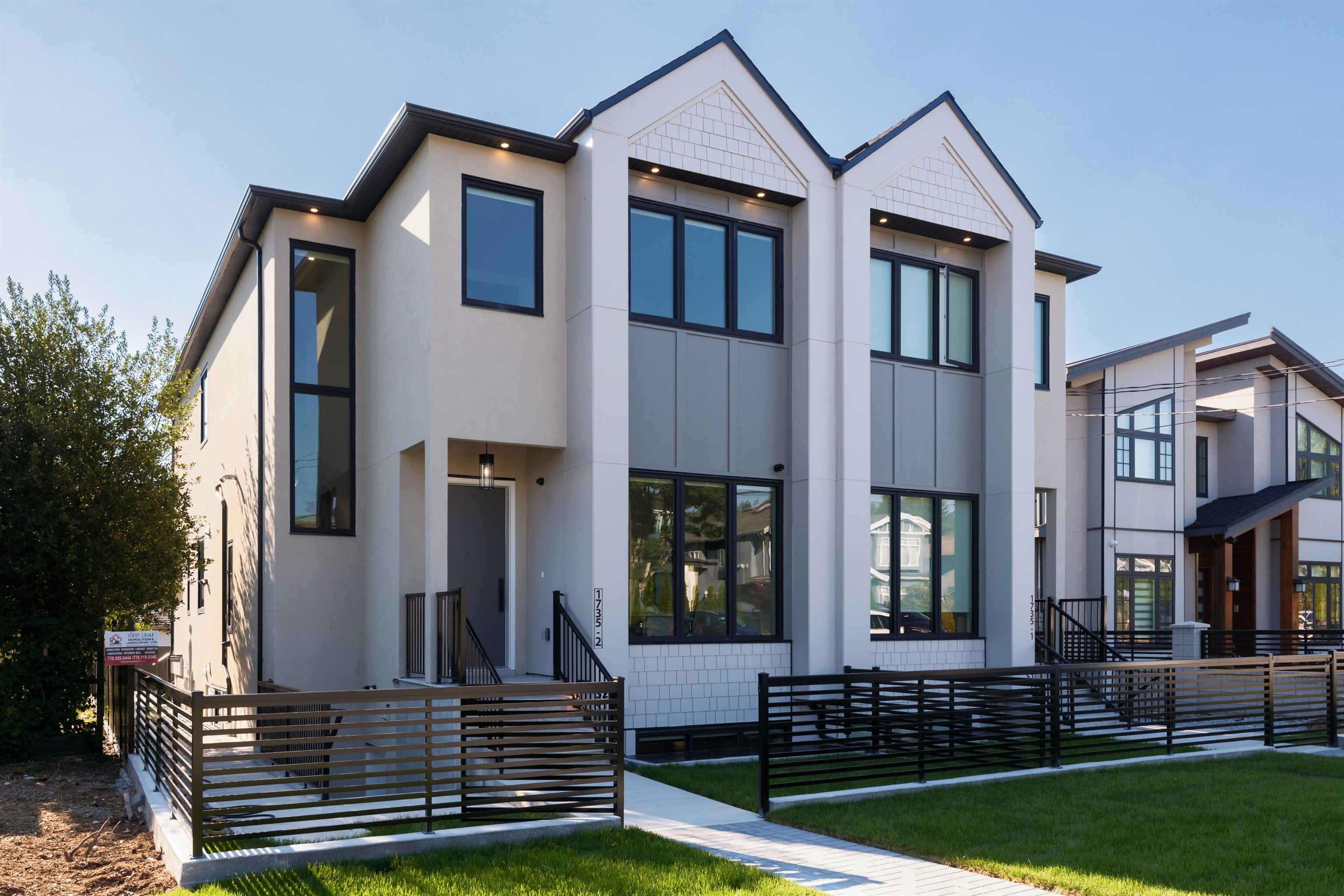 2 1735 BLAINE AVENUE, R3159423, BC,