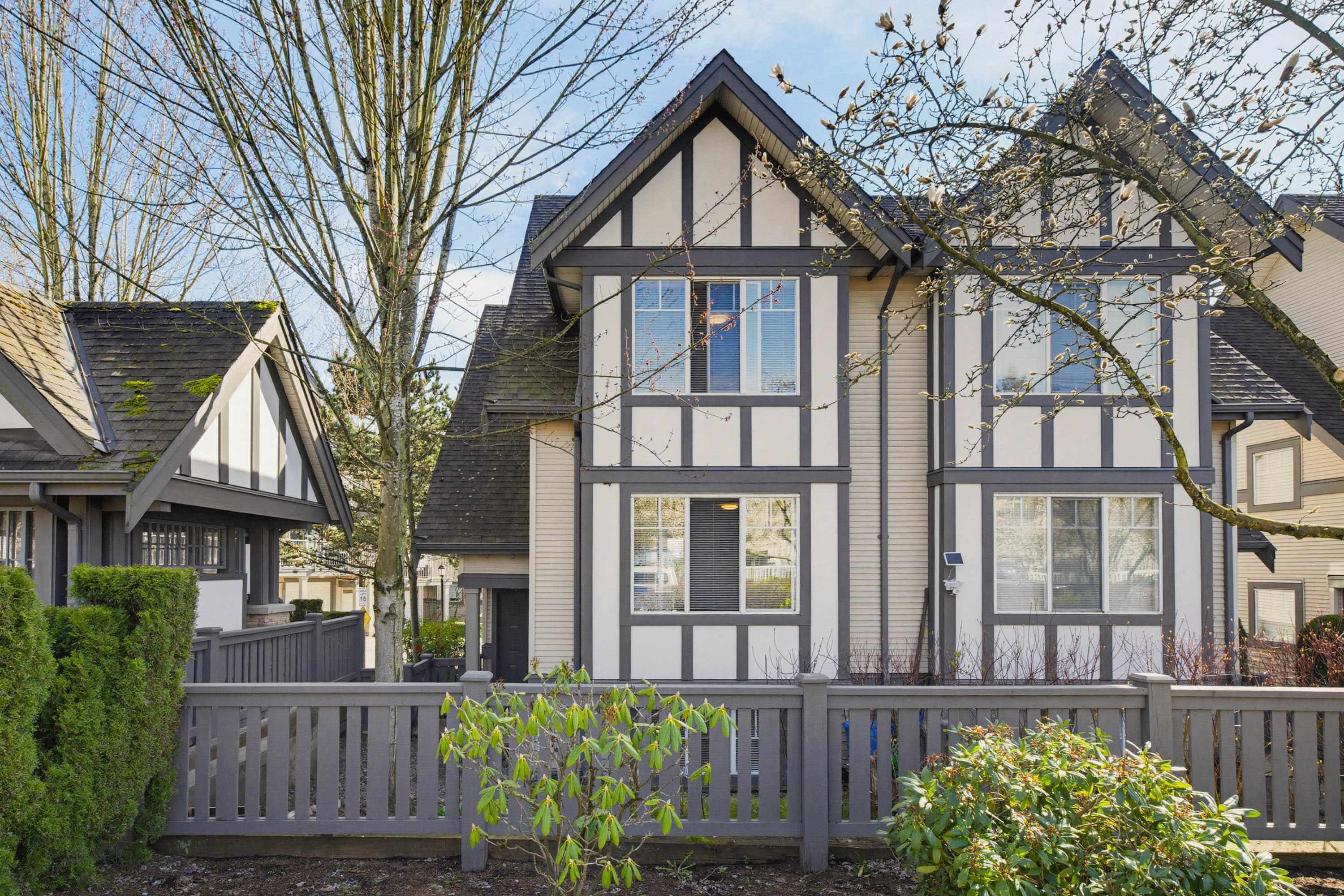 1 20038 70 AVENUE, R3159571, BC,
