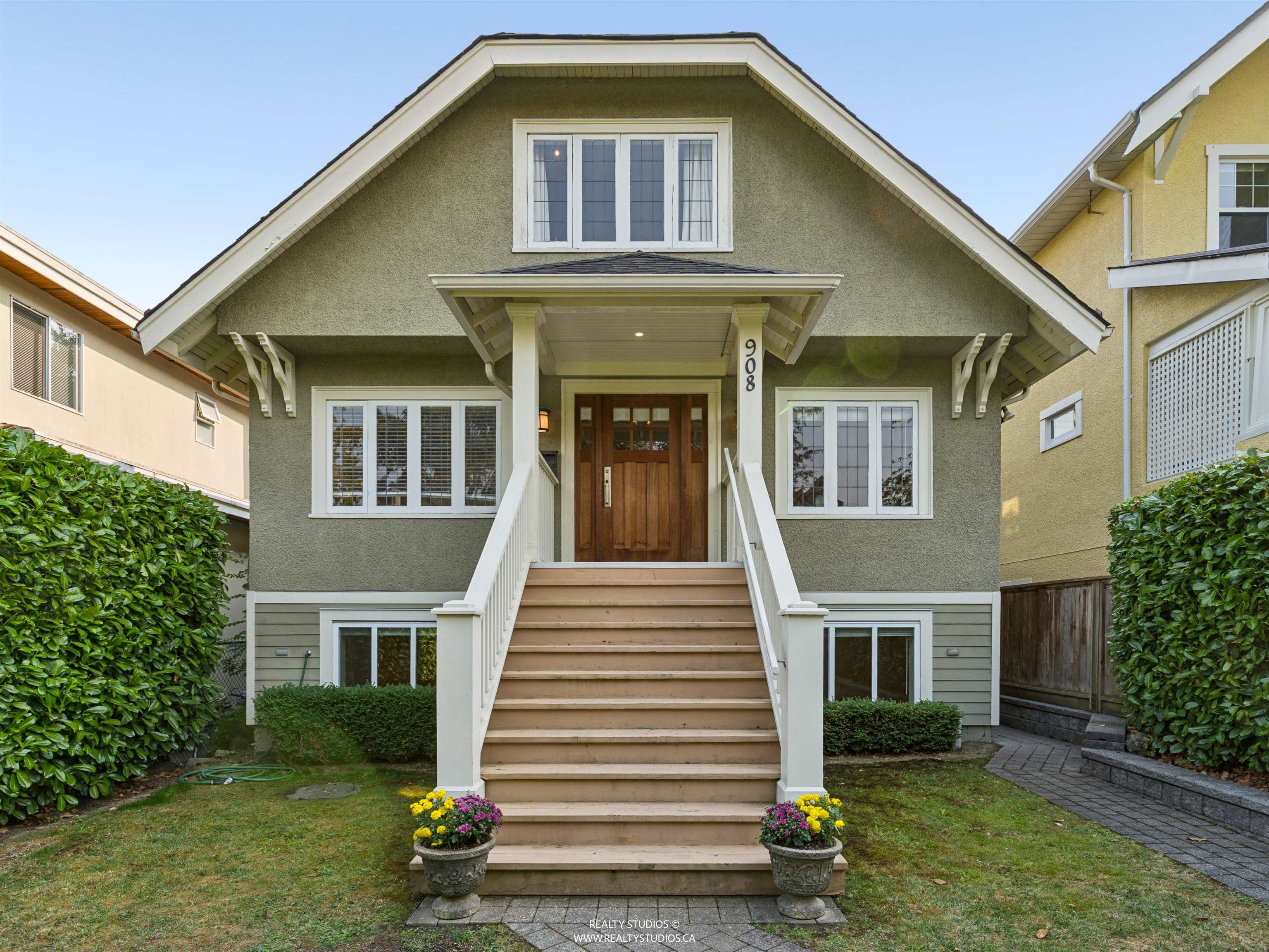 908 W 21ST AVENUE, Vancouver BC V5Z 1Z1, R3159591, BC,