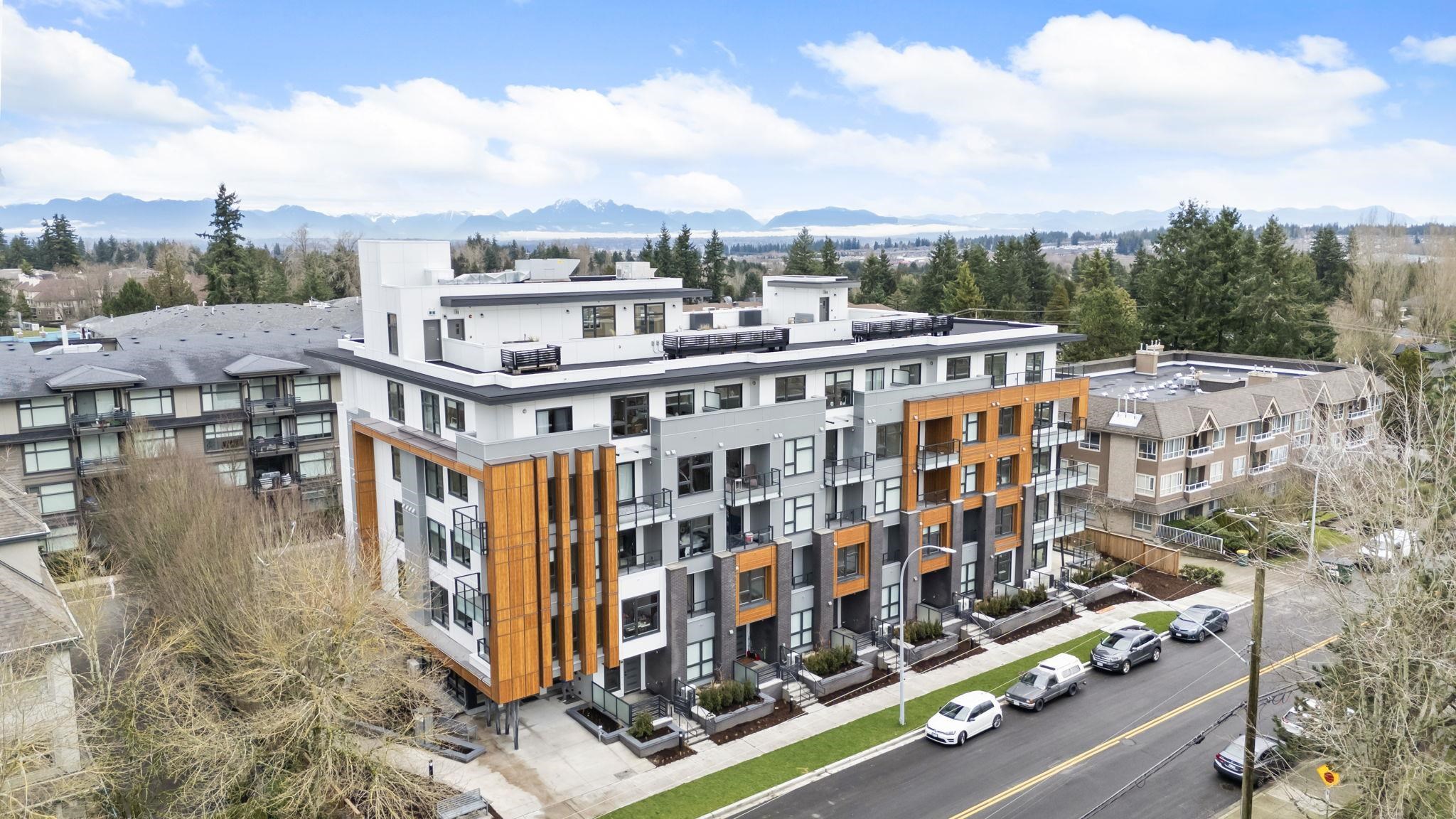 211 15353 17 AVENUE, R3159635, BC,