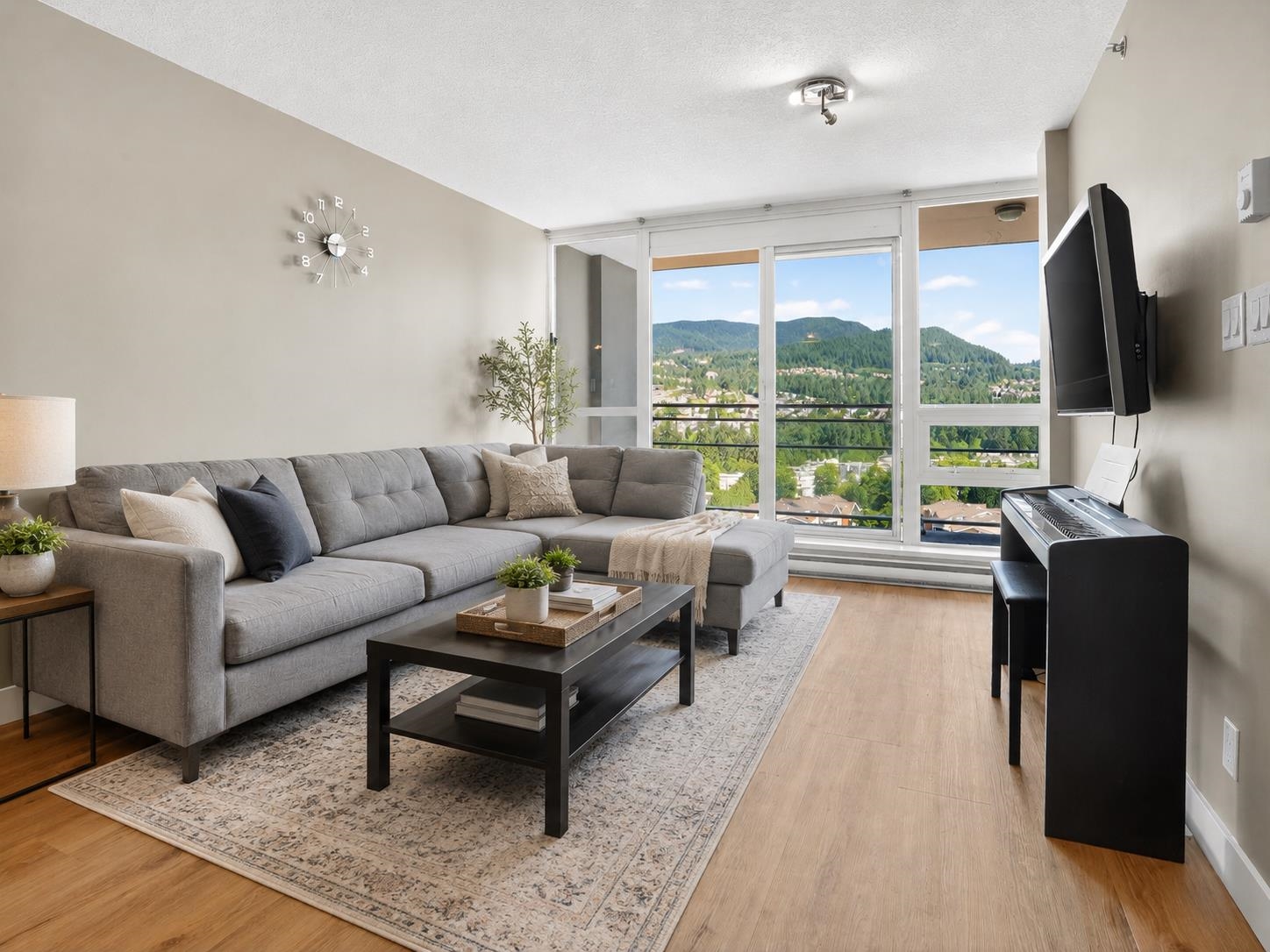 2102 2978 GLEN DRIVE, R3159667, BC,
