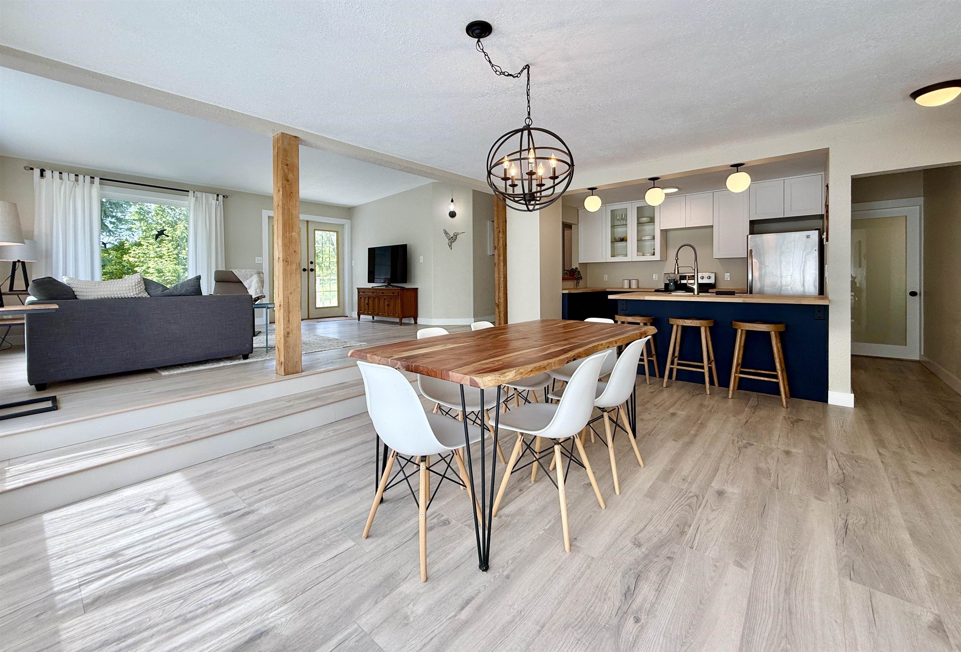 6376 SUNSHINE COAST HIGHWAY, Sechelt BC V7Z 0M3, R3159703, BC,