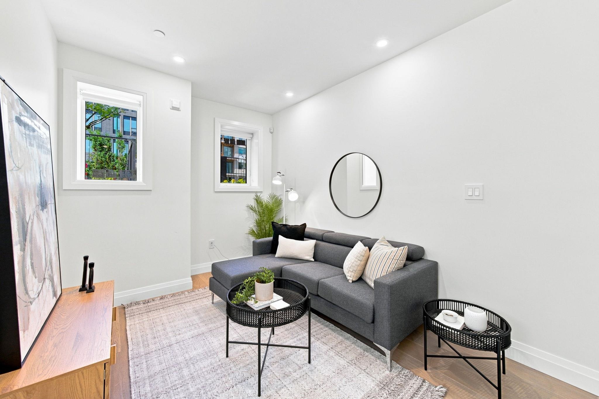 6164 GRANVILLE STREET, Vancouver BC V6M 3E3, R3159707, BC,