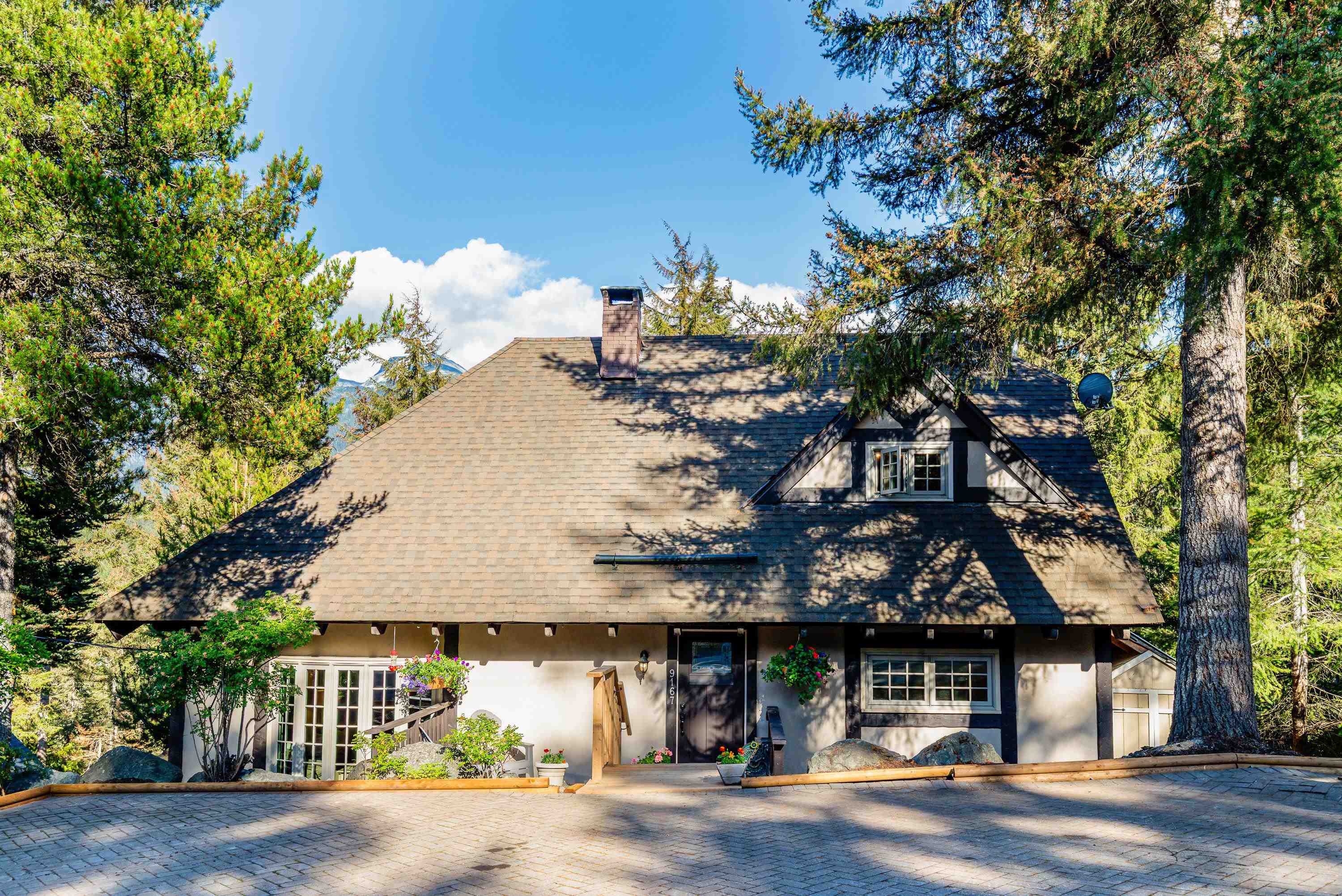 9167 EMERALD DRIVE, Whistler BC V8E 0G5, R3159722, BC,