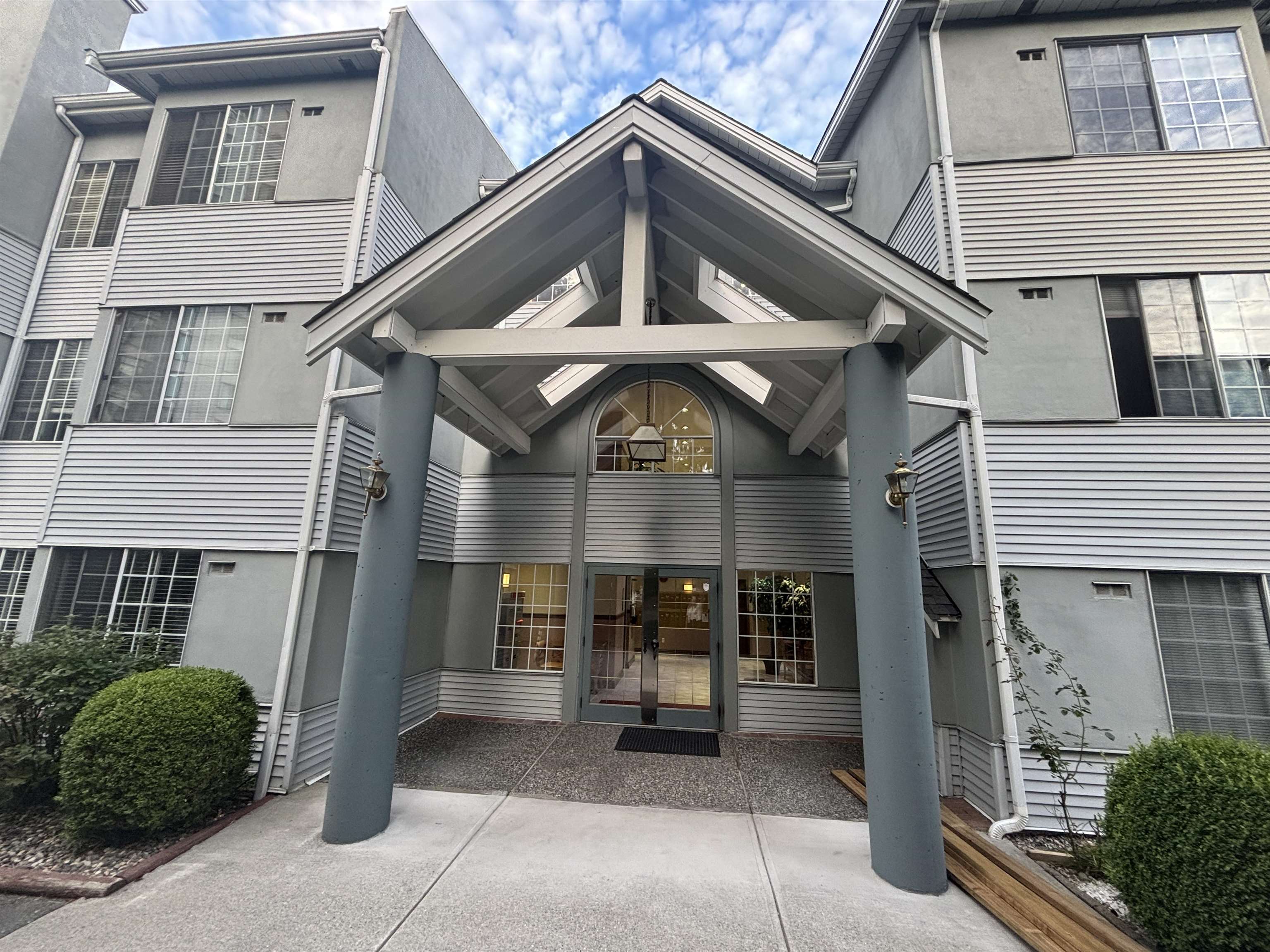 311 13910 101 AVENUE, R3159929, BC,