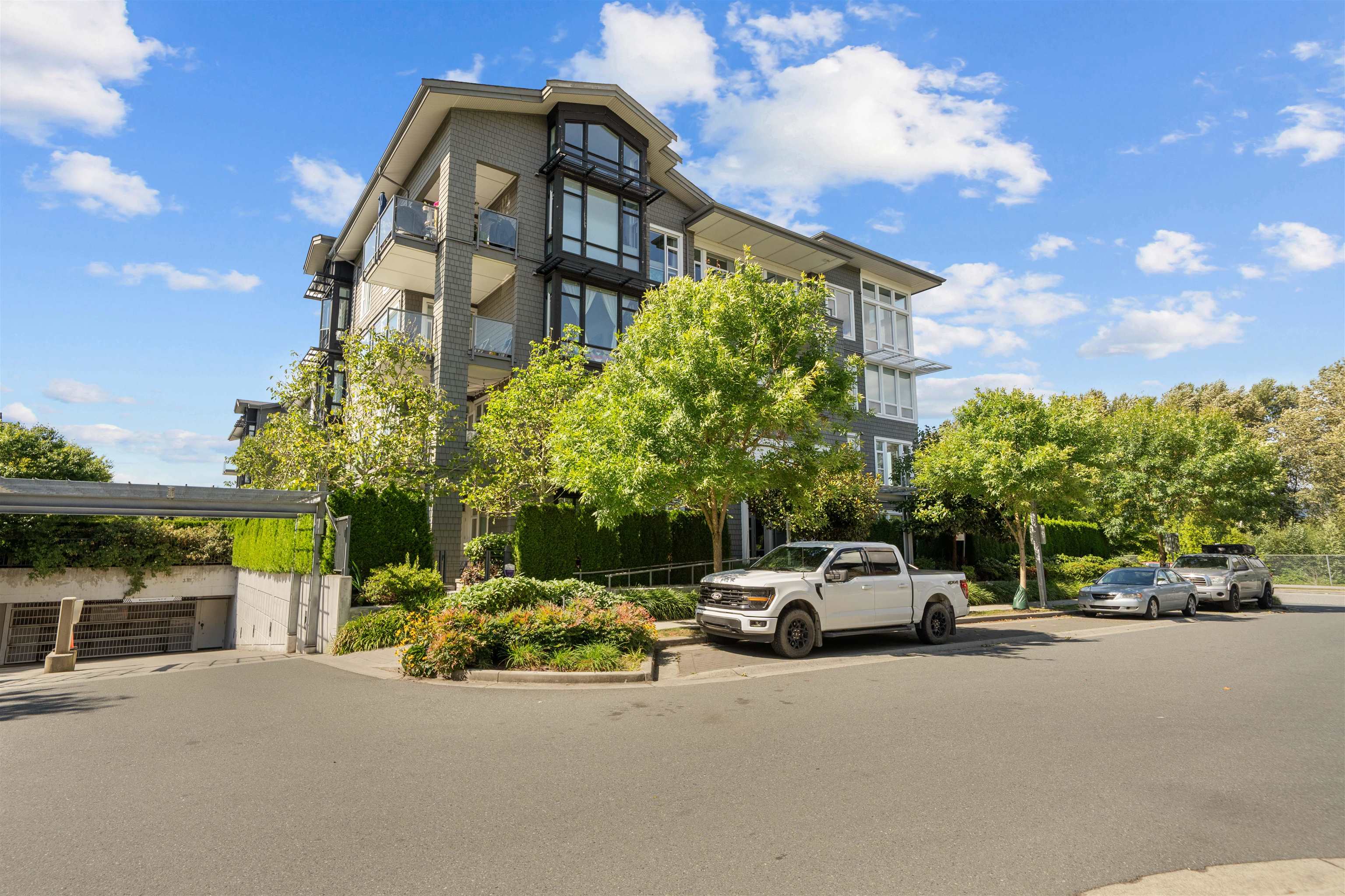 305 2393 RANGER LANE, R3159932, BC,