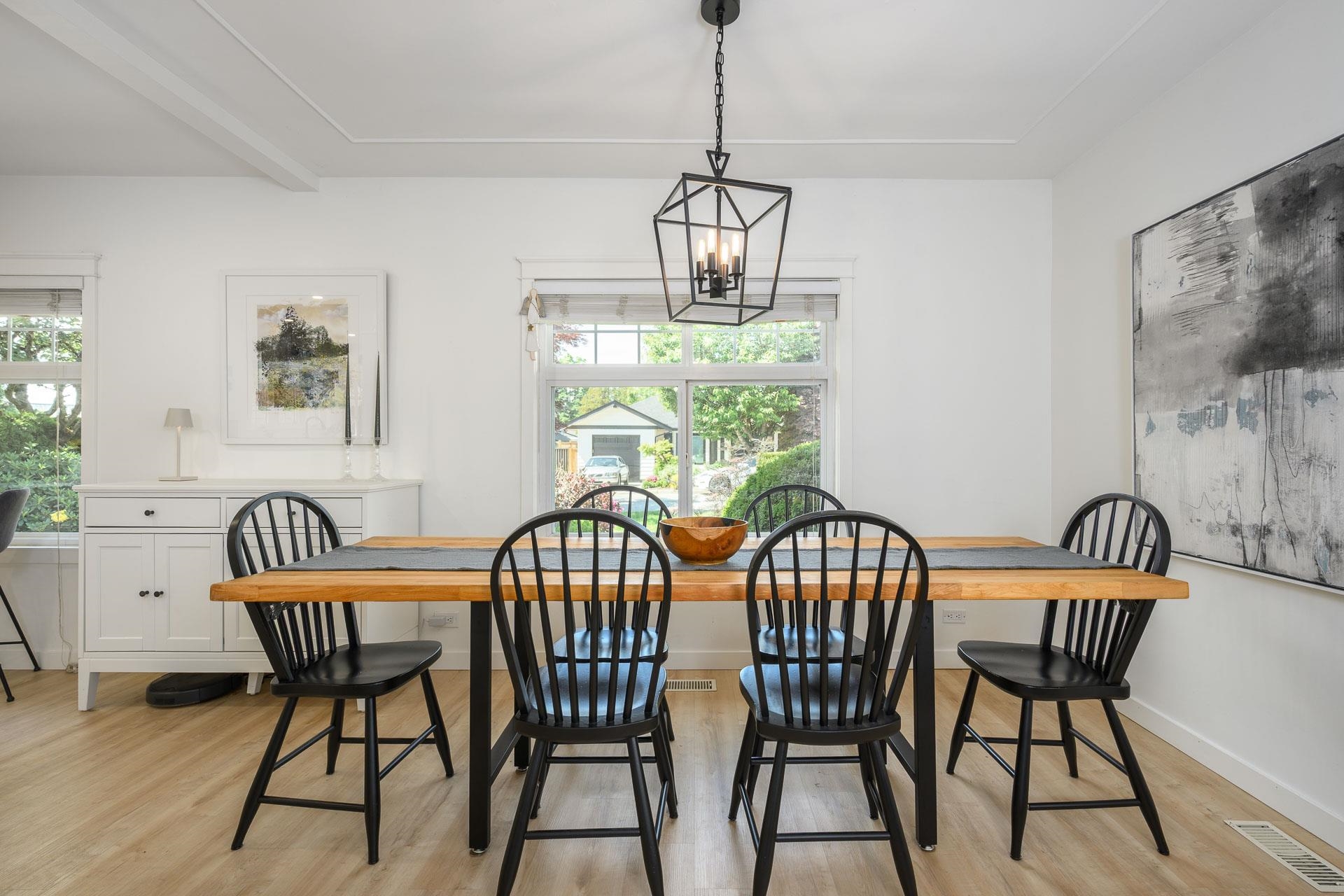 3248 BEVERLEY CRESCENT, North Vancouver BC V7R 2W3, R3159976, BC,