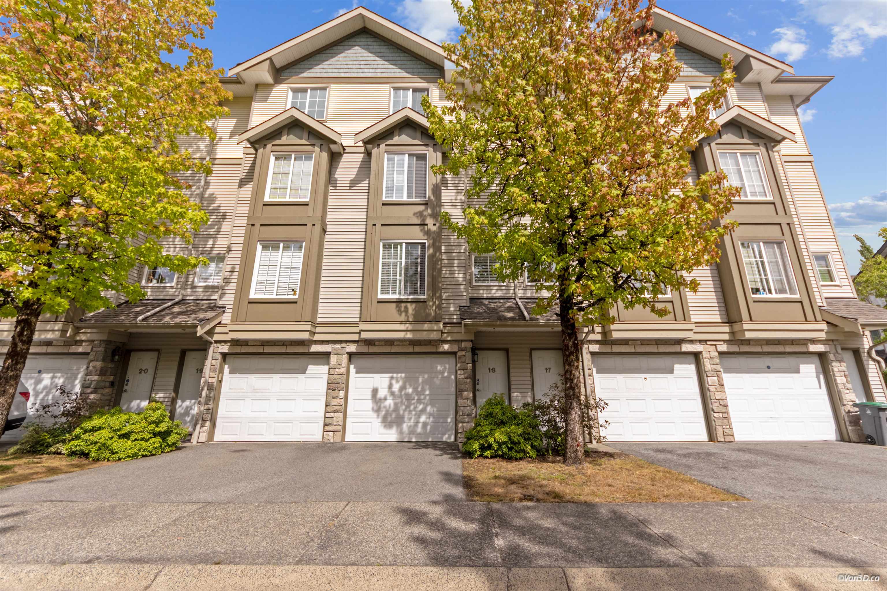 18 14855 100 AVENUE, R3160019, BC,