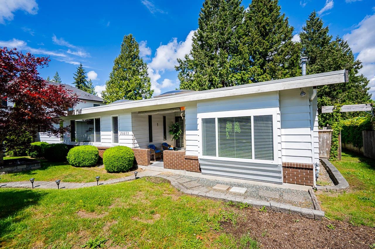 20571 46A AVENUE, Langley BC V3A 3J7, R3160022, BC,