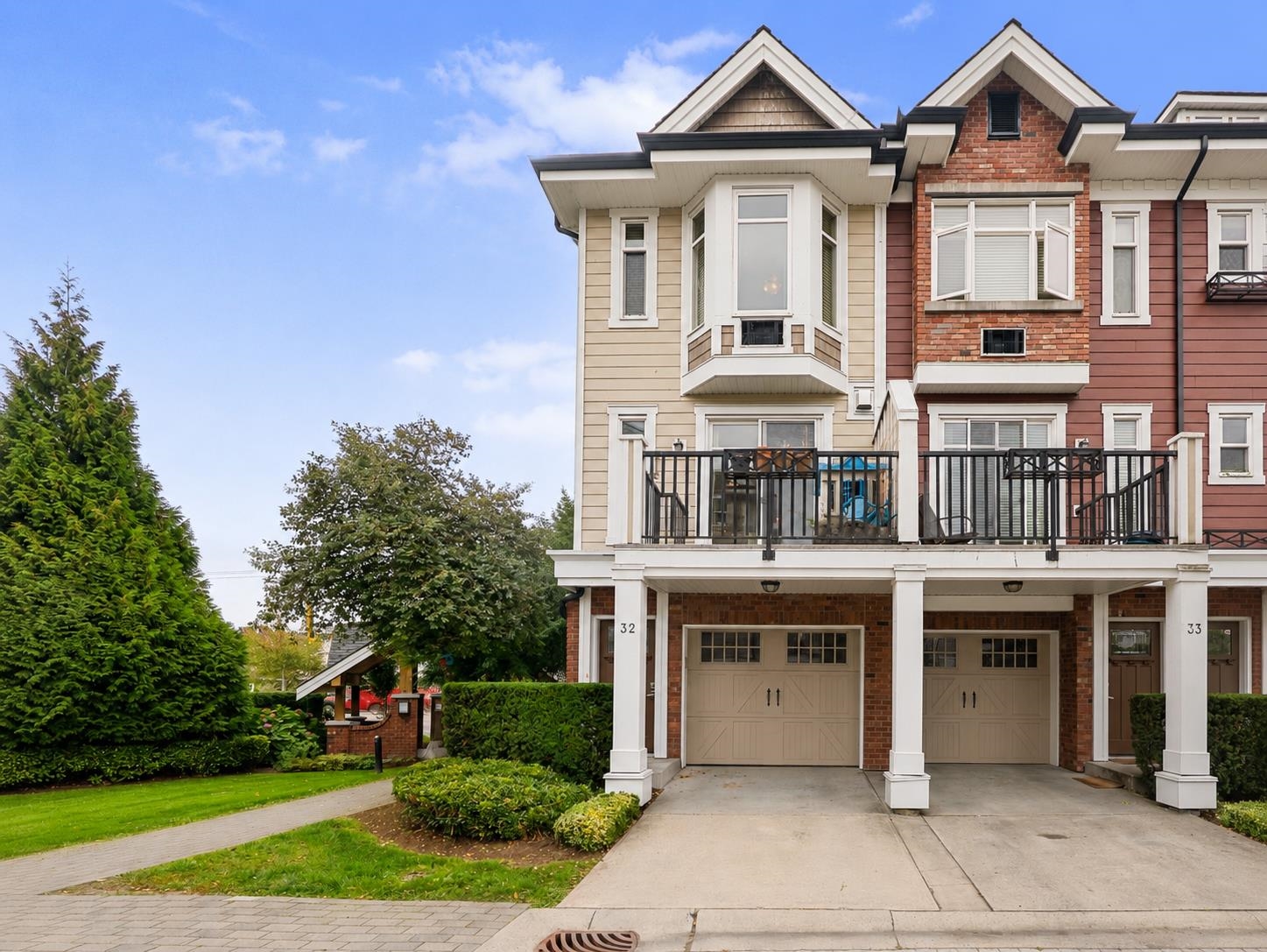 32 20738 84 AVENUE, R3160039, BC,