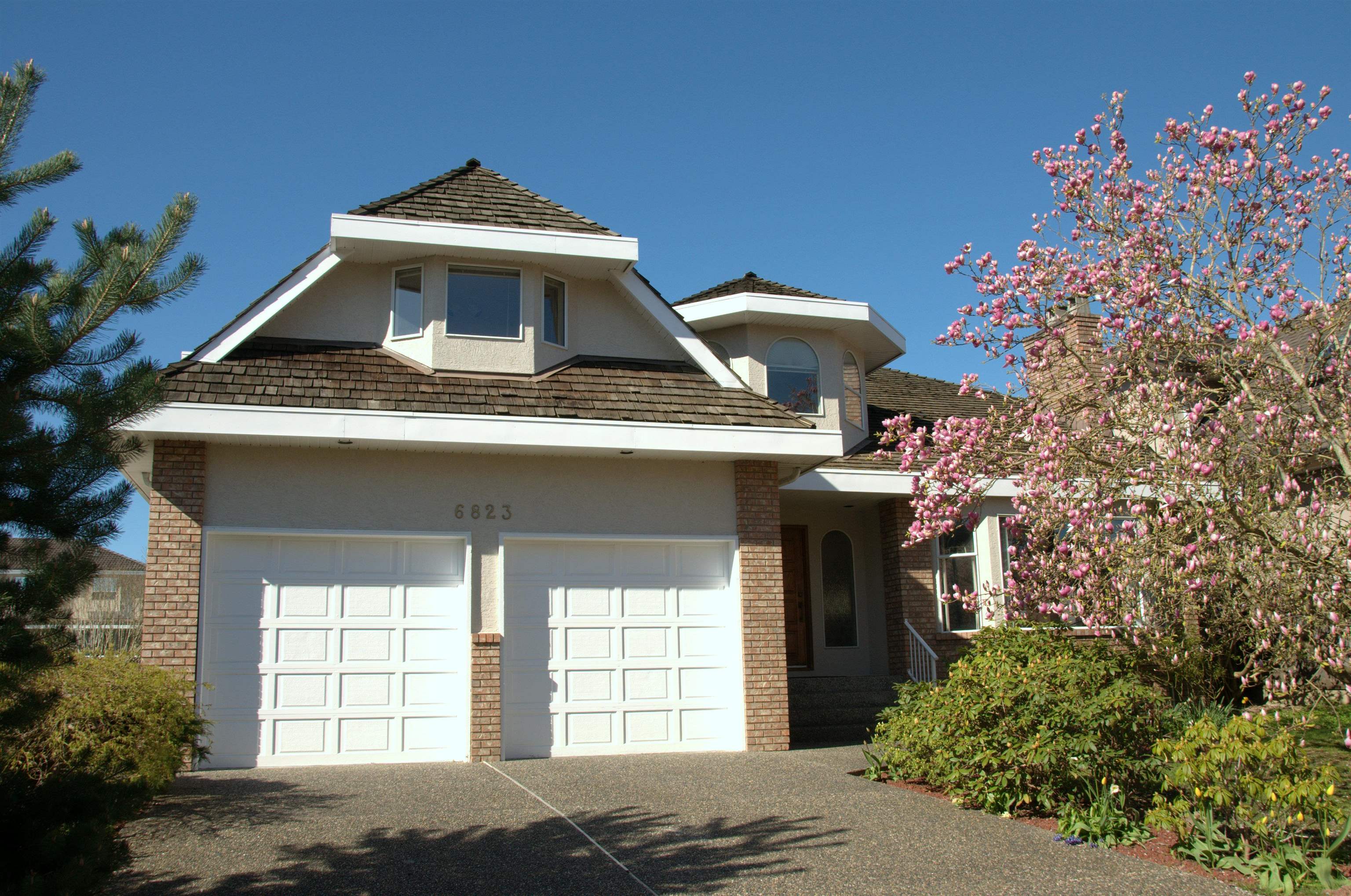 6823 GRANT PLACE, Burnaby BC V5B 4X4, R3160078, BC,