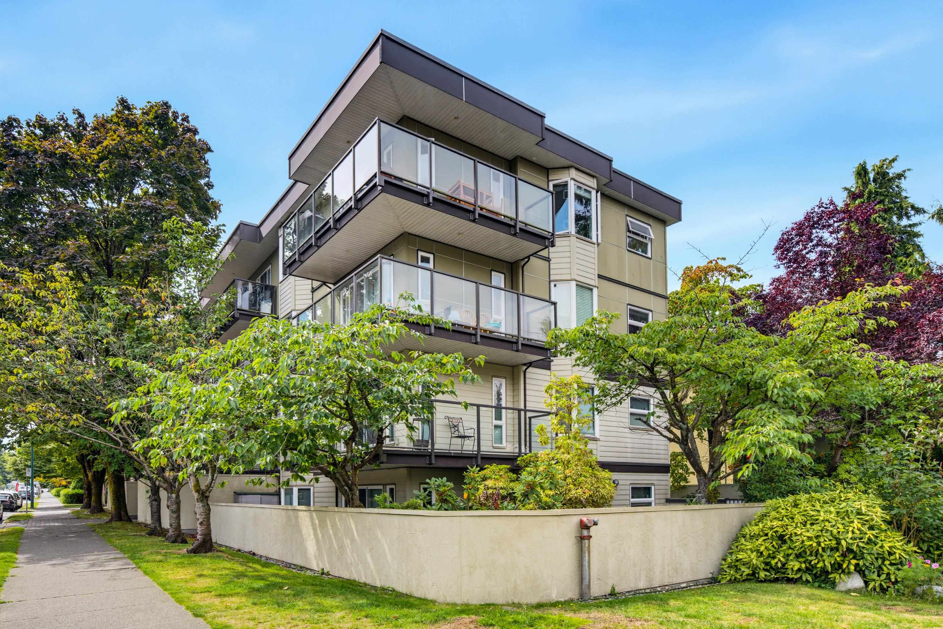 403 1200 10TH AVENUE, R3160109, BC,